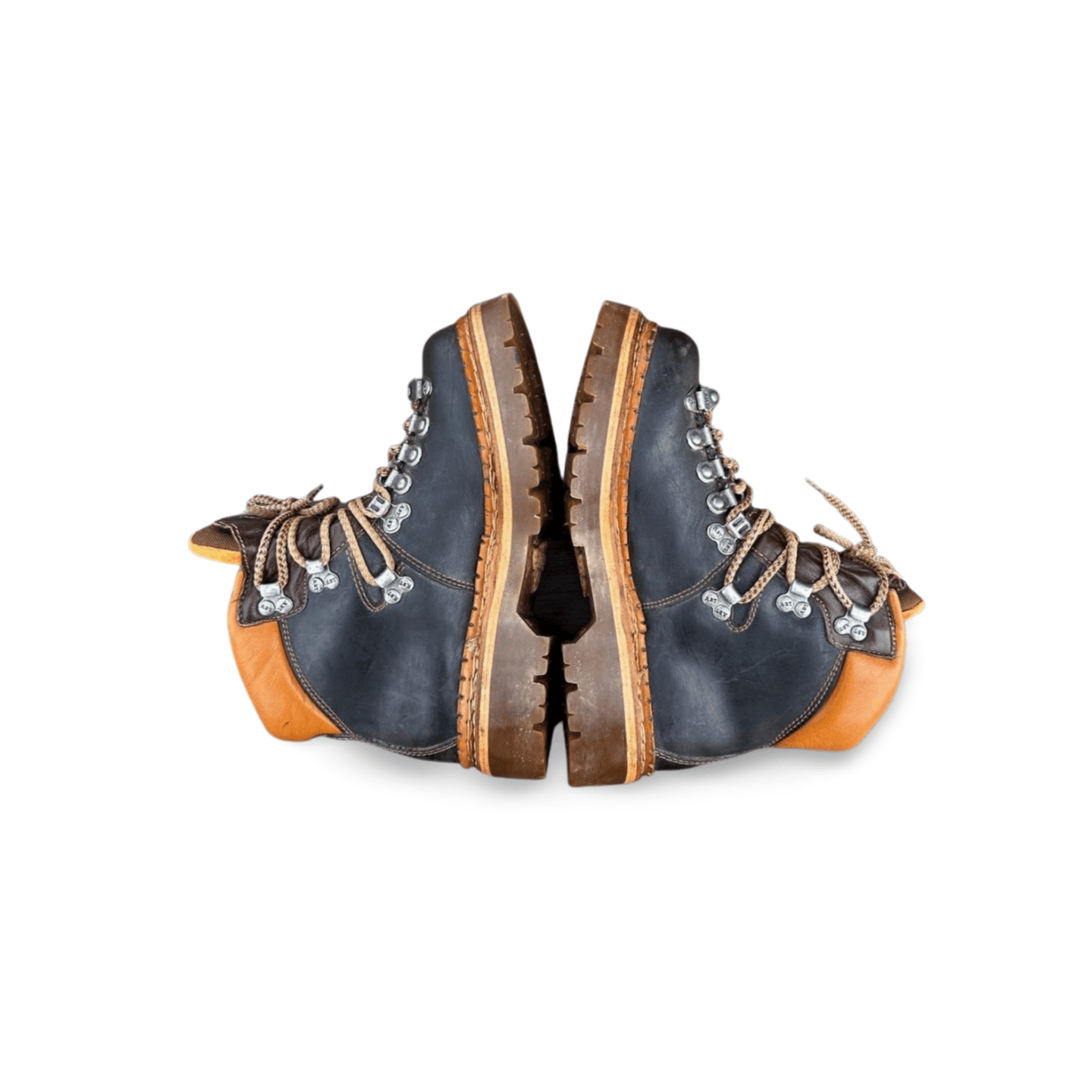 Handmade Women's Hiking Boots by A.R.T. Unworn, Size 37 EU US 5 Size US 5 / IT 35 - 9 Thumbnail