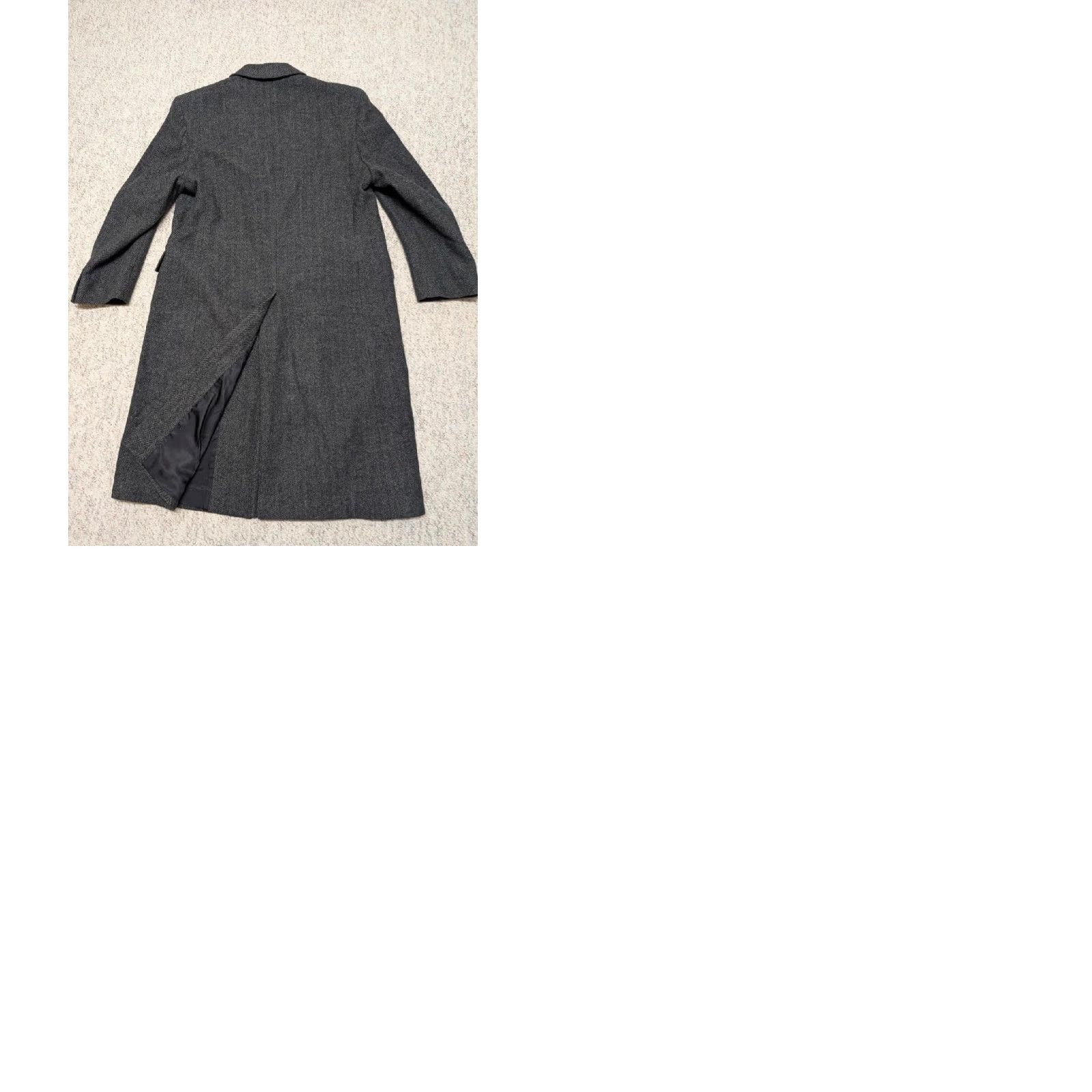 London Fog VINTAGE London Fog Tweed Overcoat Coat 44L Gray Donegal Wool Herringbone Wool long Top Coat Mens Size US L / EU 52-54 / 3 - 9 Thumbnail