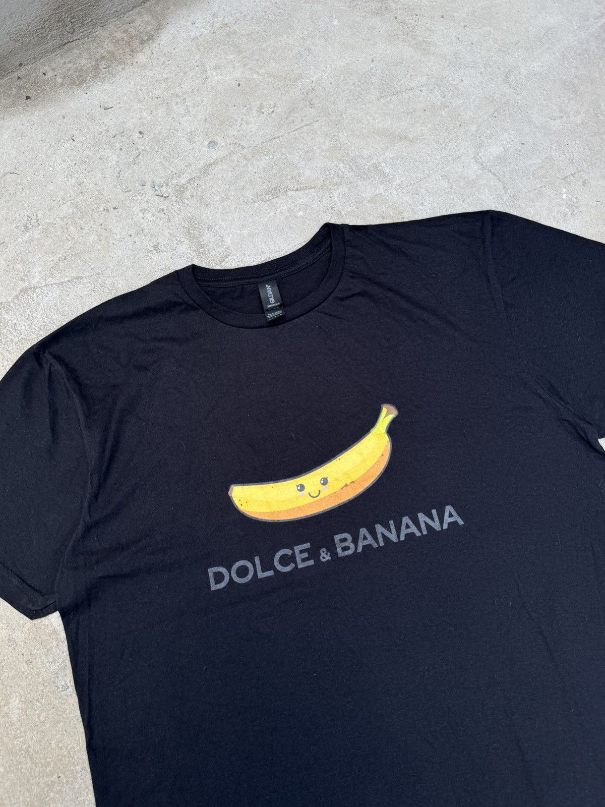 Designer VINTAGE DOLCE & BANNANA T-SHIRT Size US L / EU 52-54 / 3 - 3 Thumbnail
