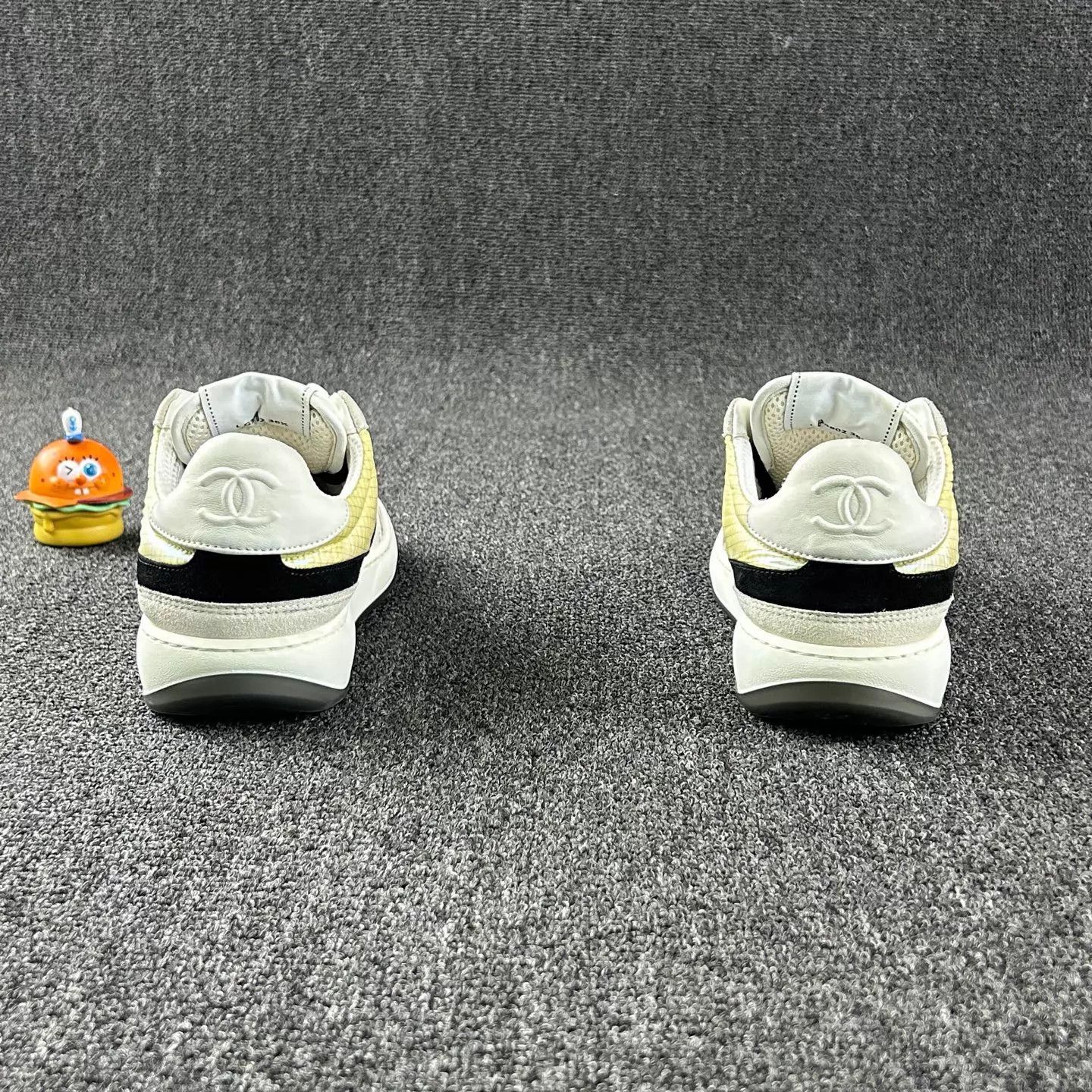 Chanel Chanel 23P sneakers EU36.5 lightly worn Size US 6 / IT 36 - 5 Thumbnail