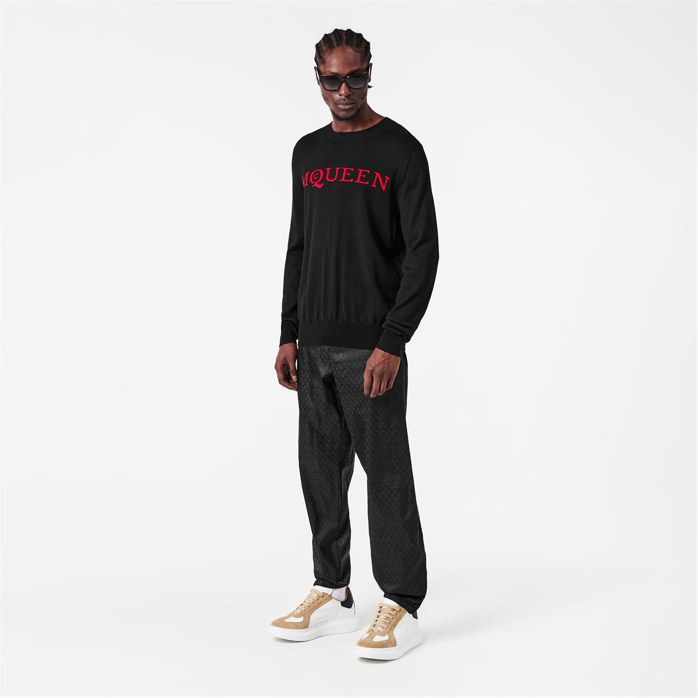 Alexander McQueen o1g2r1mq0326 Alex Flock Crew Sweatshirt in Black Size US S / EU 44-46 / 1 - 5 Thumbnail