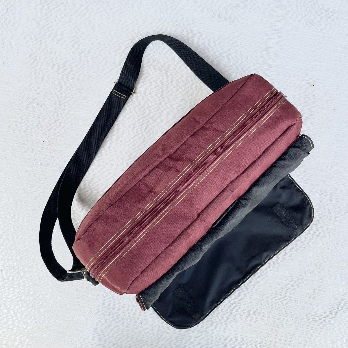 Converse × Vintage Vintage Converse All Star 2-Way Messenger/Backpack Size ONE SIZE - 13 Thumbnail