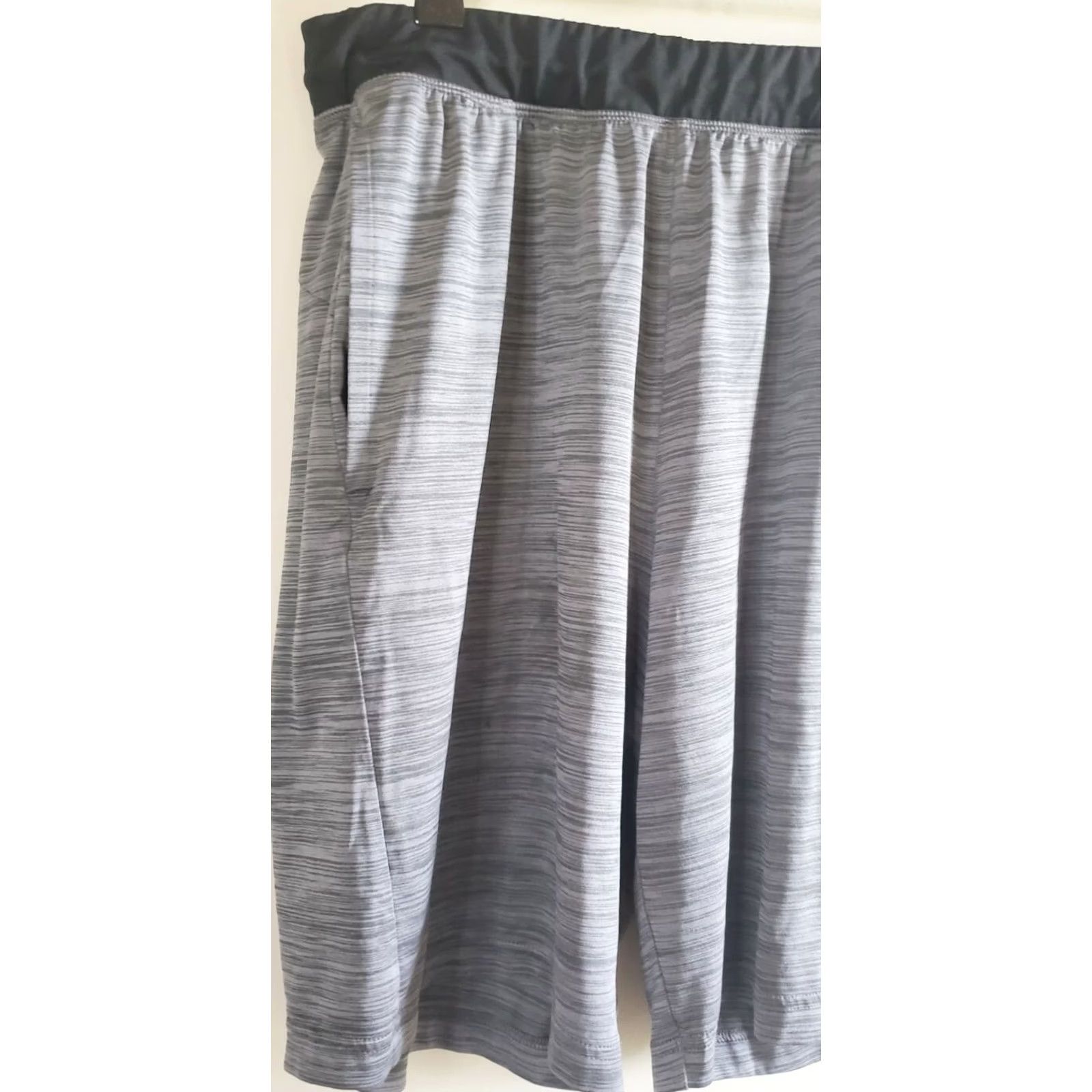 Adidas Adidas Climalite Mens Athletic Shorts Size Medium Drawstring Heather Grey Size US 29 - 4 Thumbnail