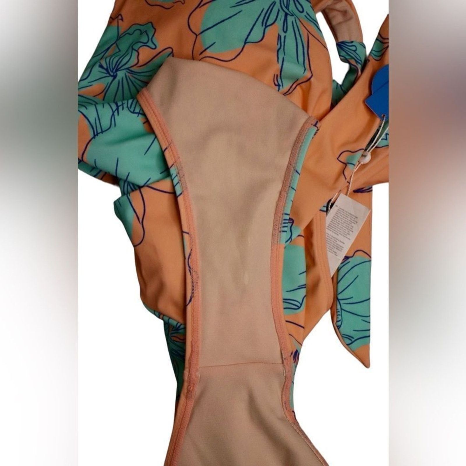 Other Cupshe Blooming Flowers Wrap 1 Piece Swimsuit LARGE Hawaiian Size L / US 10 / IT 46 - 5 Thumbnail
