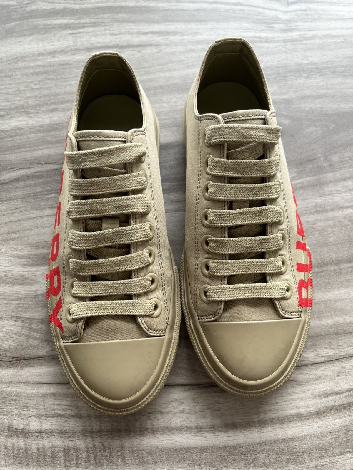 Burberry Burberry Larkhall Low Dark Honey Size 5.5 Women’s (EU 36) Size US 5.5 / IT 35.5 - 6 Thumbnail