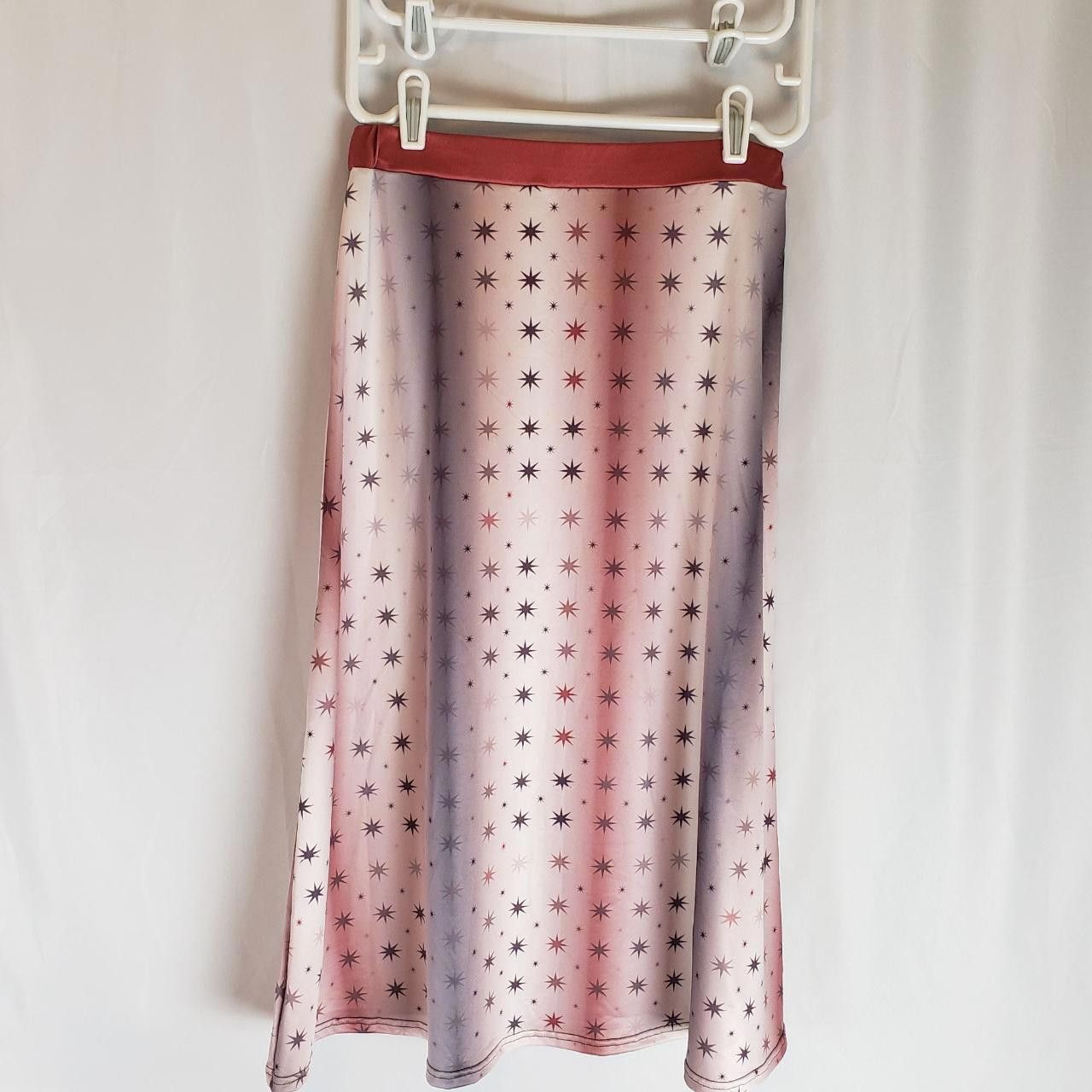 Other New Star Pattern A-Line Midi Skirt With Satin Waistband NWOT Size 28" / US 6 / IT 42 - 1 Thumbnail