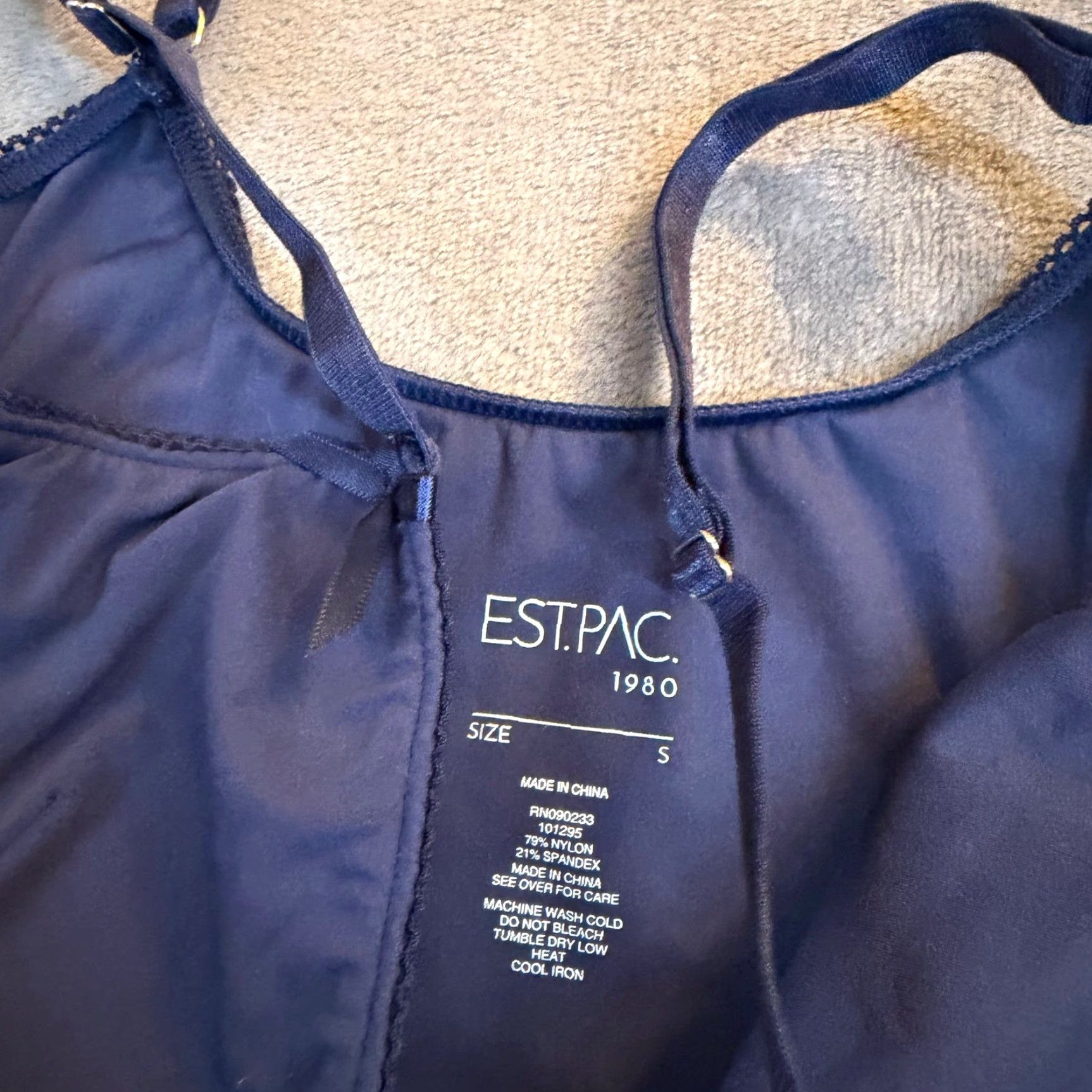 Vintage ESTPAC Camisole Navy Blue Lace Trim V-Neck Top Women S Small Adjustable Strap Bow Spaghetti Strap Tank Women's Size Small Size S / US 4 / IT 40 - 2 Thumbnail