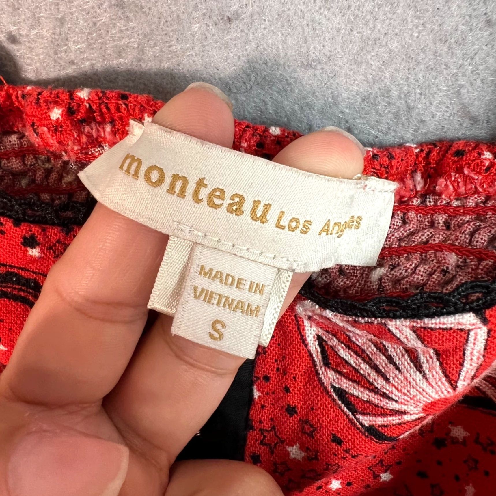 Vintage Monteau Los Angeles Crop Top Red & Black Linen Blend Sleeveless Cropped Small Stars Cowgirl Womens Size S Size S / US 4 / IT 40 - 3 Thumbnail