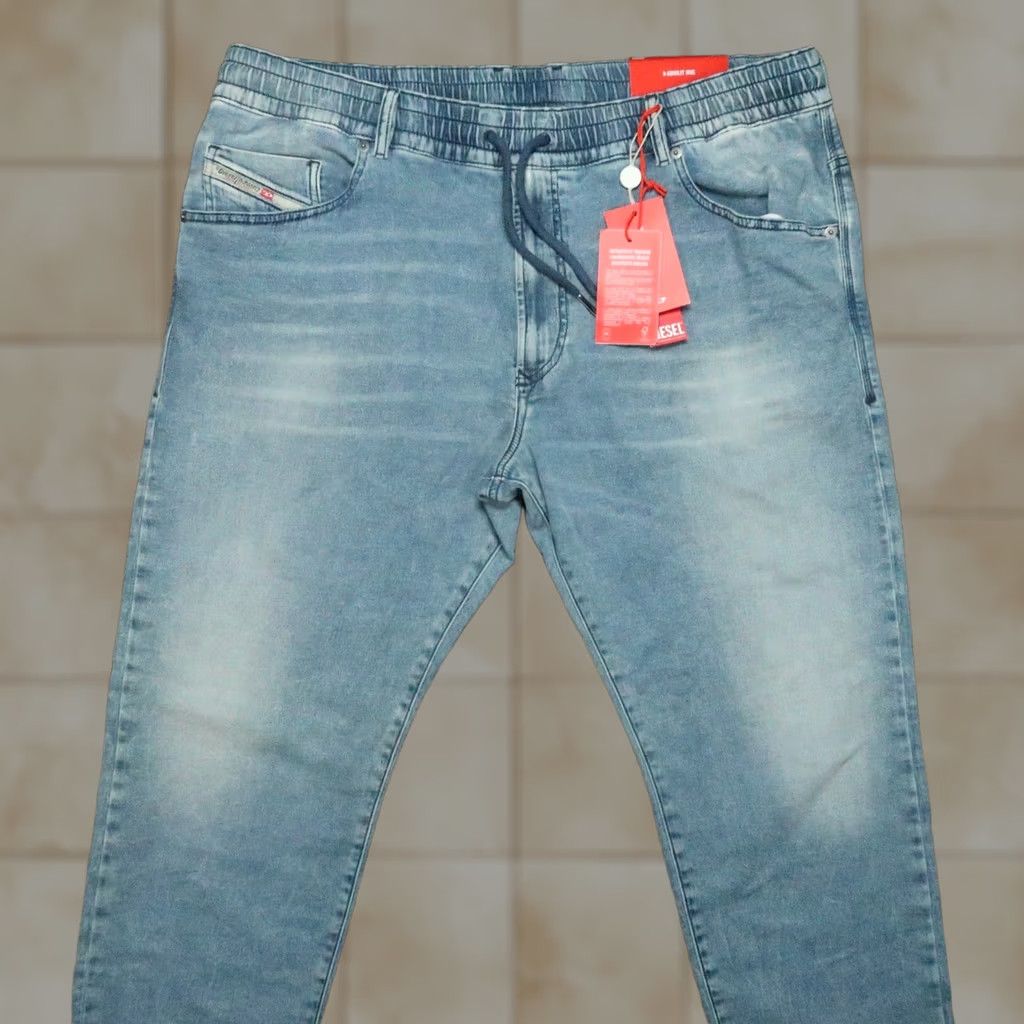 Diesel Diesel Jeans Mens 40x31 Blue D-Krooley Jogg 5 Pocket Stretch NWT Denim Regular Shoes? Size US 40 / EU 56 - 1 Thumbnail