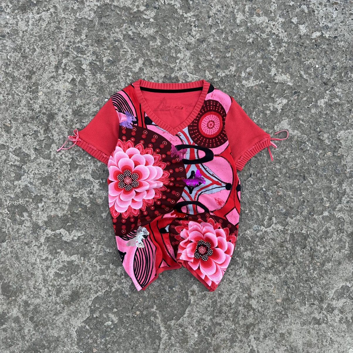 Desigual Vintage Japanese Style Desigual T-shirts Avant-garde Grunge Size M / US 6-8 / IT 42-44 - 1 Thumbnail