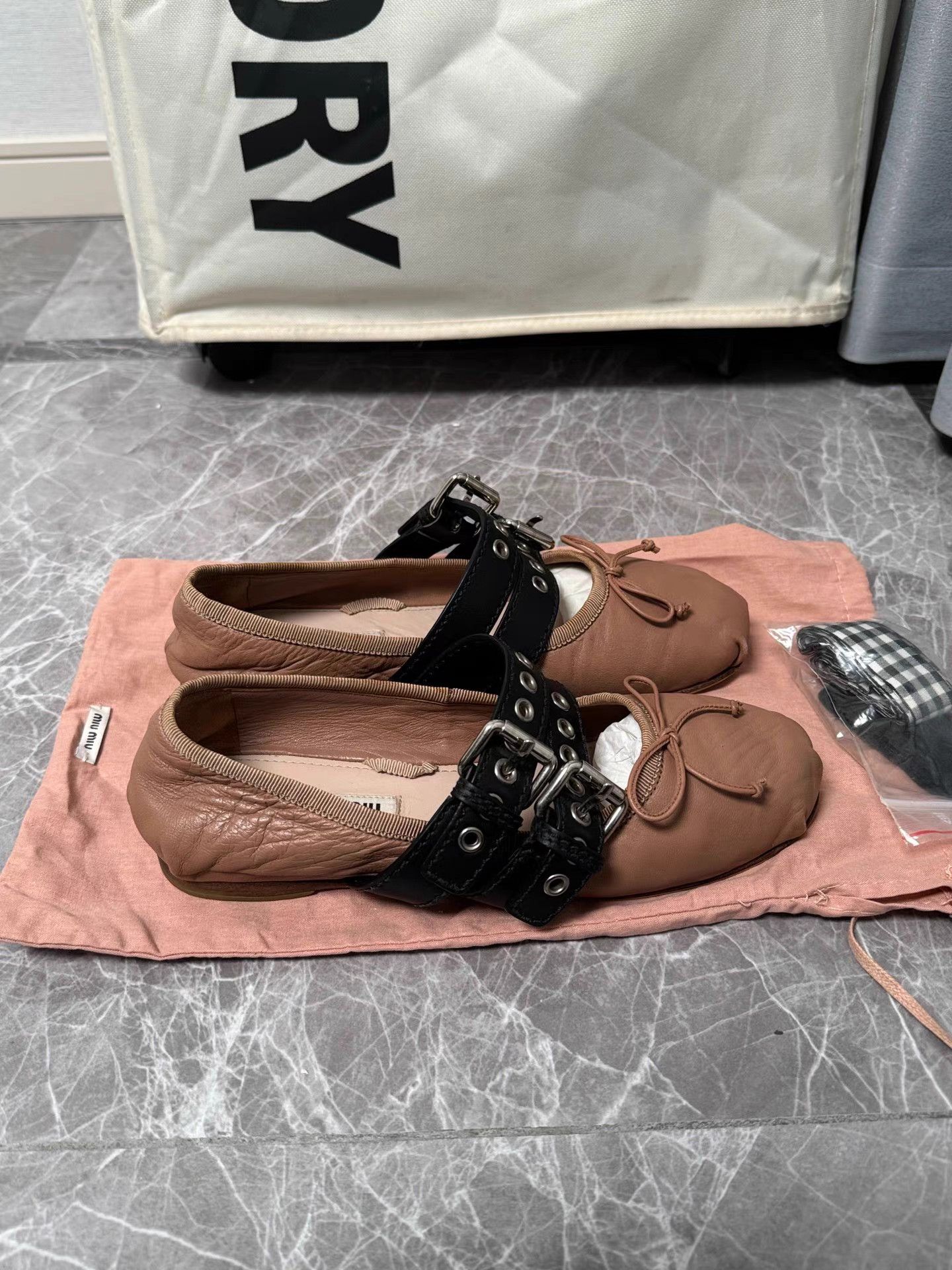 Miu Miu MiuMiu Ballet Flats K6 Size US 6 / IT 36 - 3 Thumbnail