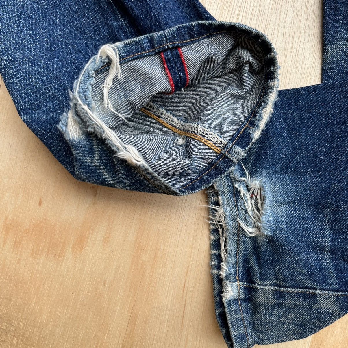 Japanese Brand HI STANDARD DENIM FADED DISTRESSED SELVEDGE / GOA / LGB Size US 30 / EU 46 - 8 Thumbnail
