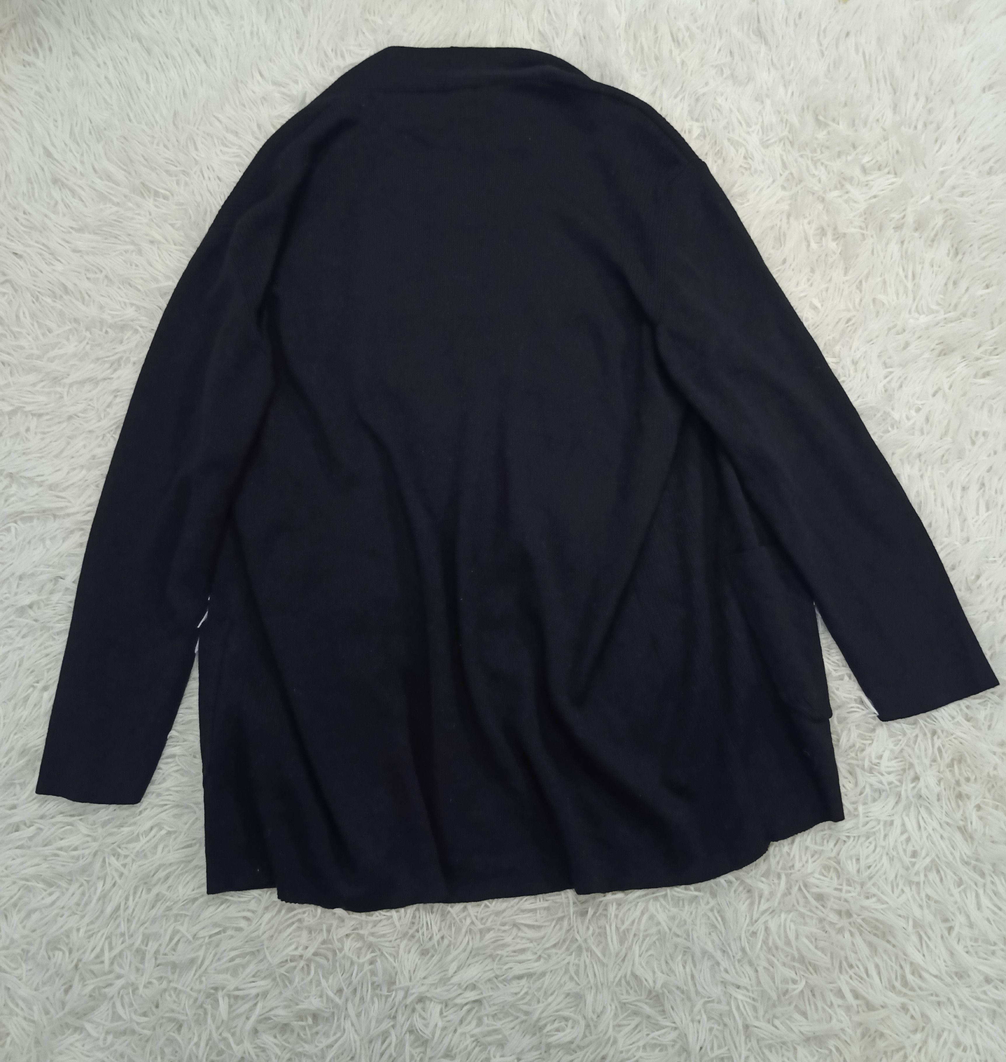 Salvatore Ferragamo Salvatore Ferragamo Black Cardigan Knit Size M / US 6-8 / IT 42-44 - 2 Thumbnail