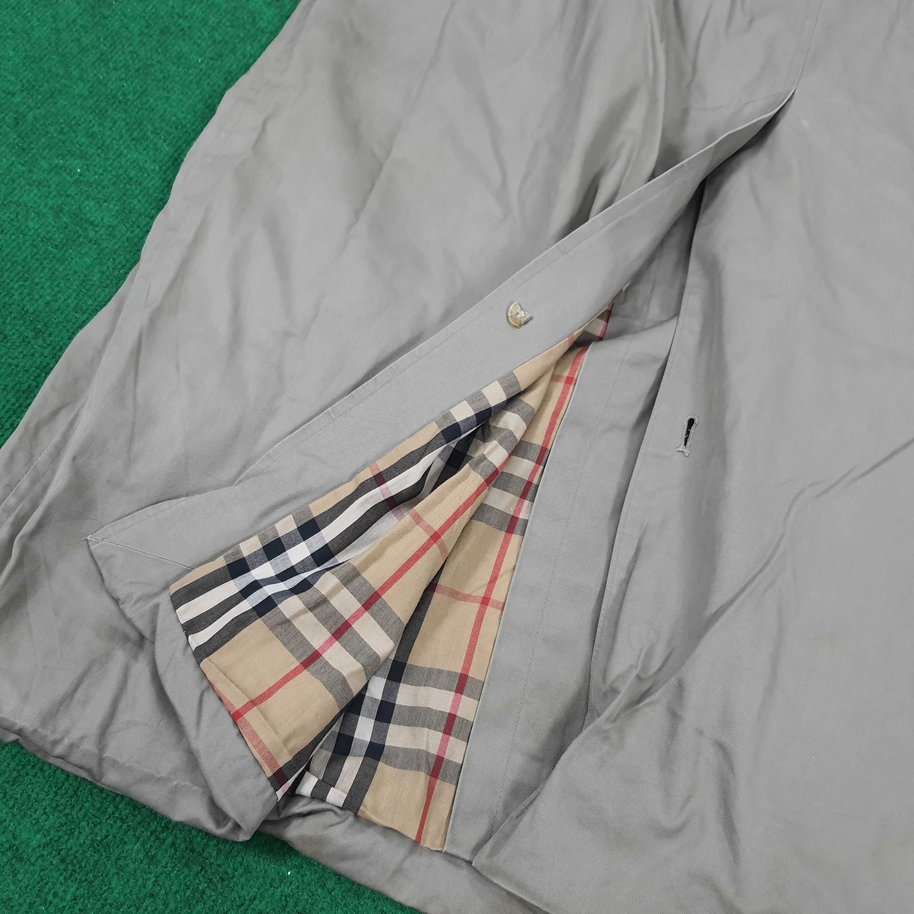 Burberry × Vintage Vintage Burberrys Nova Check Formal Trench Coat Jacket Size US XL / EU 56 / 4 - 12 Thumbnail