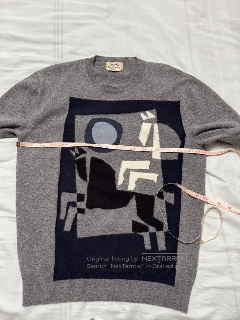Hermes Hermes Cashmere short-sleeve, 100% cashmere, unisex. Size US M / EU 48-50 / 2 - 4 Thumbnail