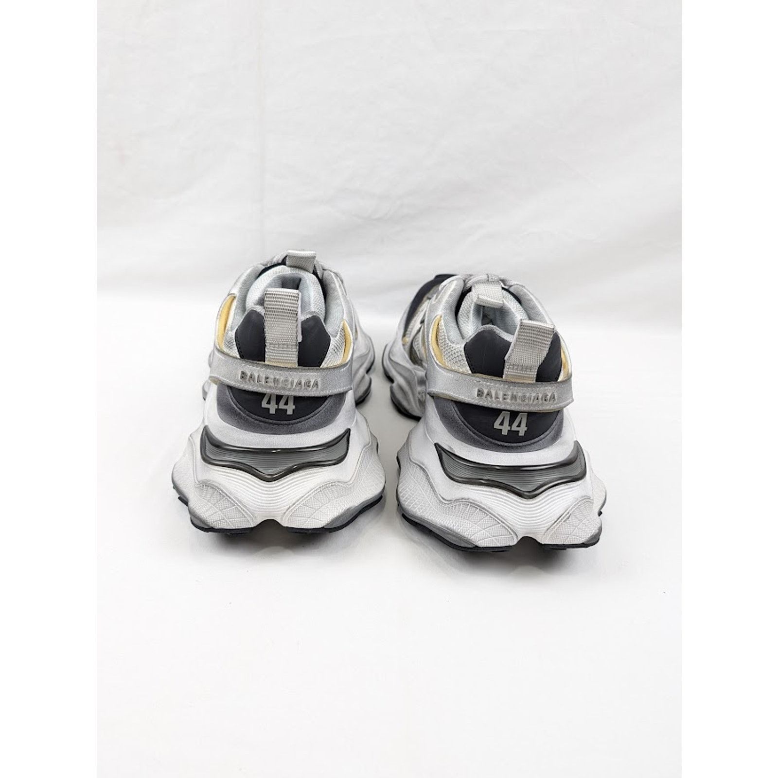Balenciaga o1rshd1 Suede Mesh Cargo Sneakers in White/Grey Size US 8 / EU 41 - 15 Thumbnail