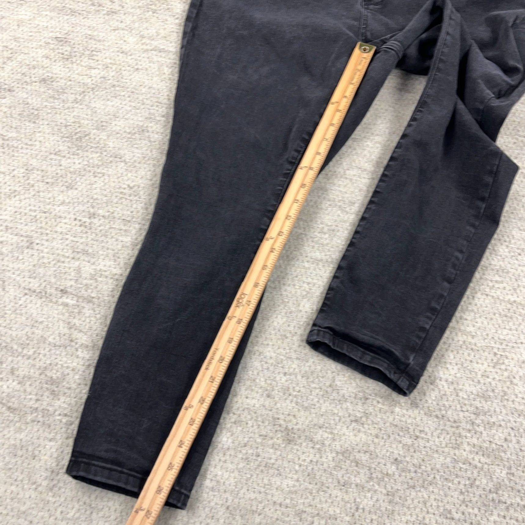 Vintage Judy Blue Jeans Women 18W Skinny Black Wash Faded Stretch Plus Ladies 5-Pocket Design Jeans Mens Womens Size 40" / US 18 - 7 Thumbnail