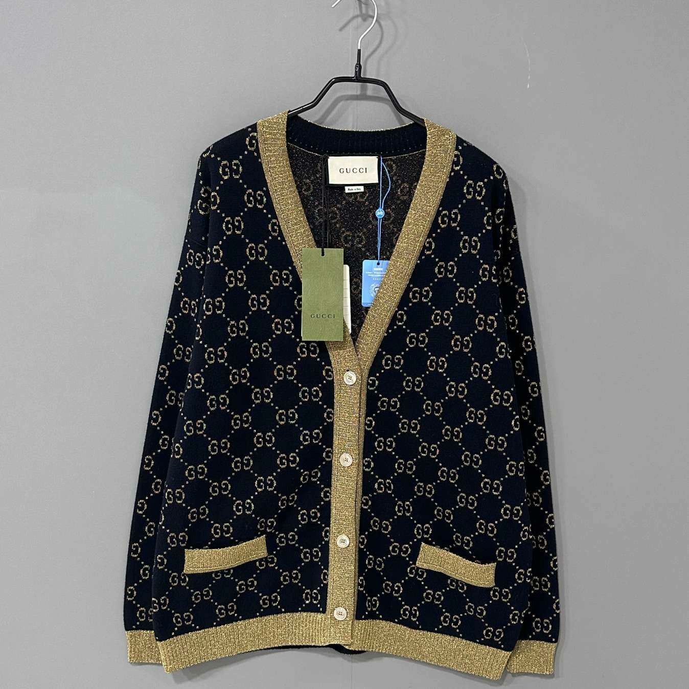 Gucci Gucci Gold Jacket M Women Size M / US 6-8 / IT 42-44 - 1 Thumbnail