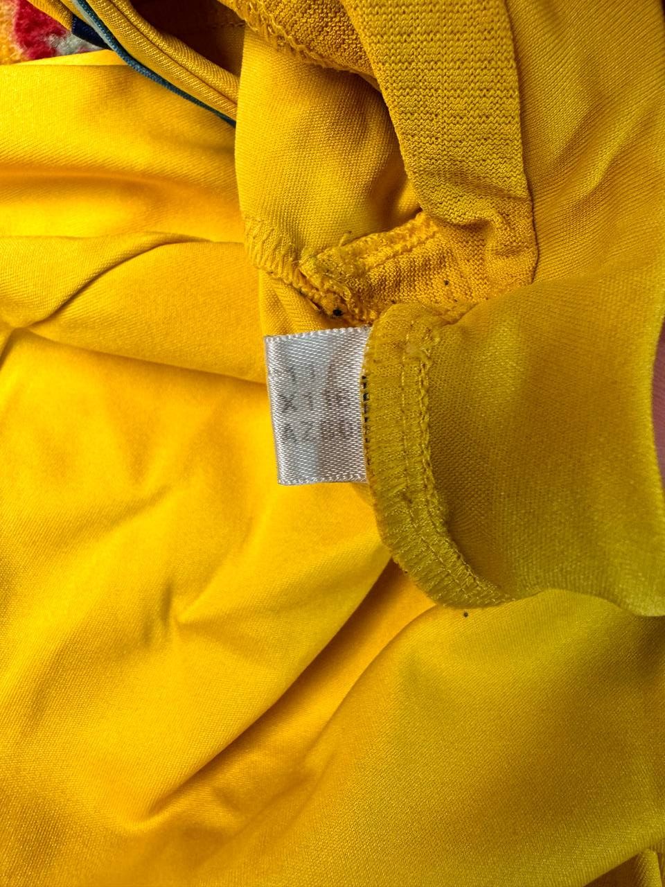 Adidas UKRAINE TEAM EURO 2012/2013 HOME FOOTBALL SHIRT JERSEY Size US L / EU 52-54 / 3 - 5 Thumbnail