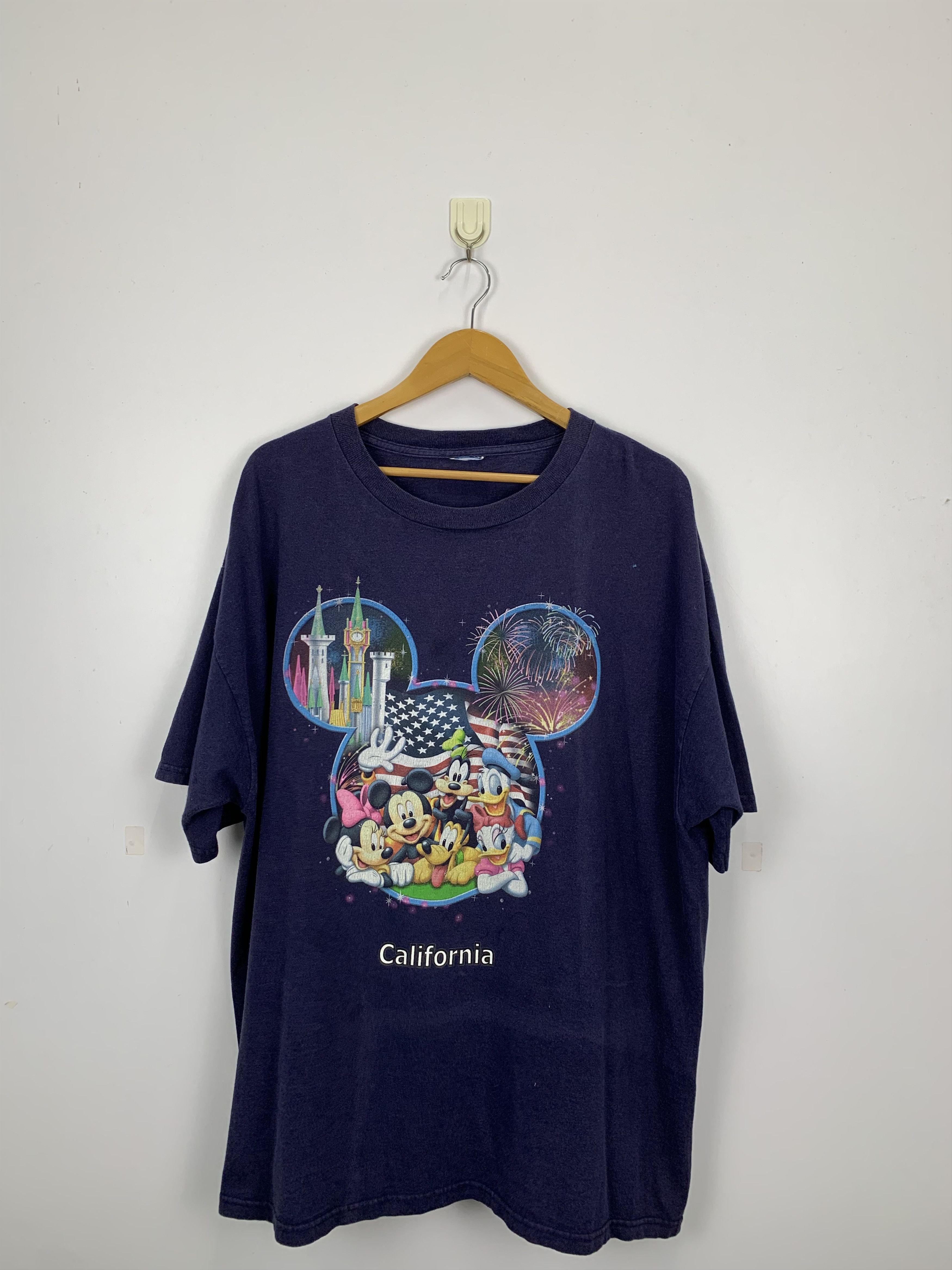 Mickey Mouse Vintage Mickey Mouse California Big Size T Shirt TA0160 Size US L / EU 52-54 / 3 - 1 Thumbnail