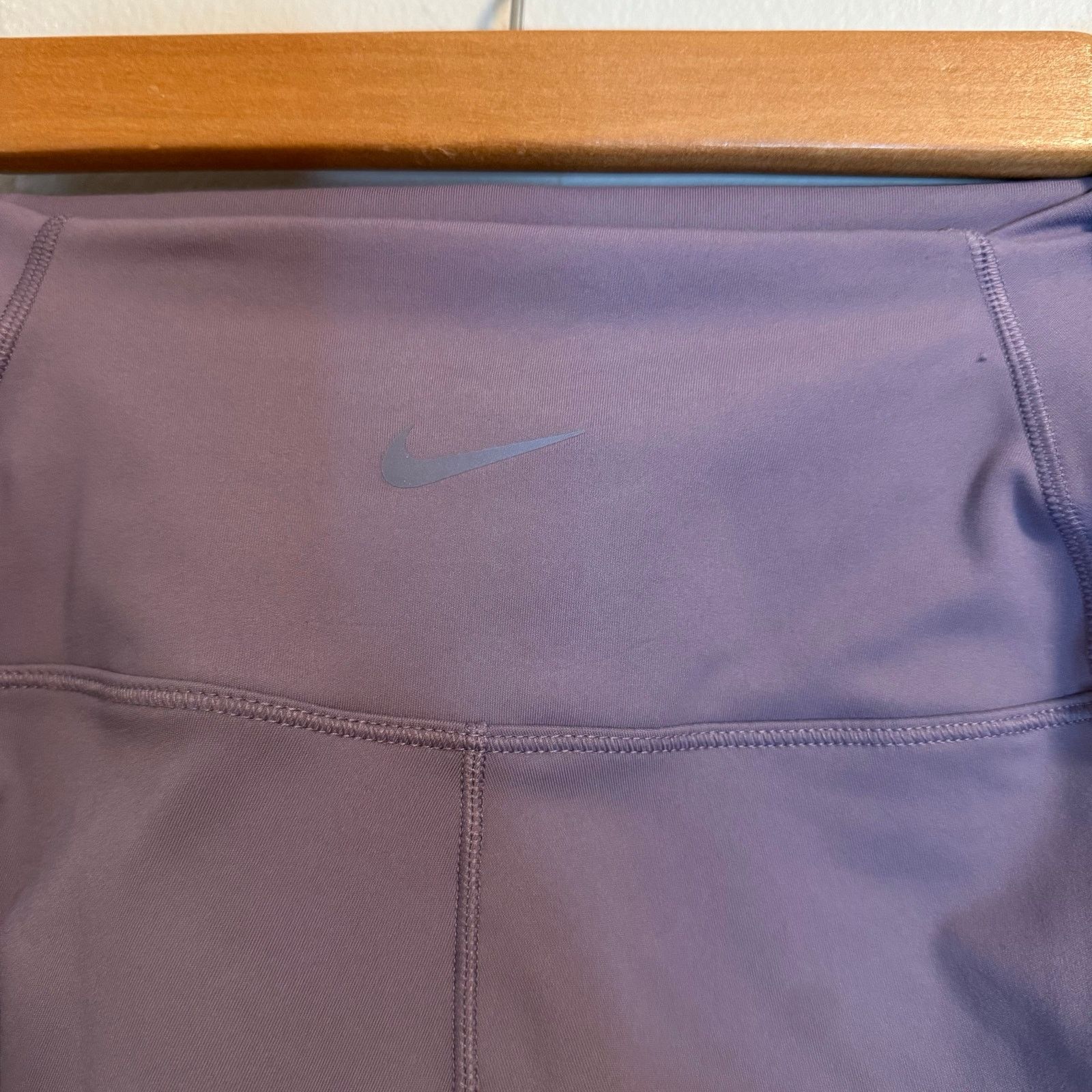 Nike Nike Dri-Fit Training High Waisted Biker Short Size XS NWT Size 26" / US 2 / IT 38 - 5 Thumbnail