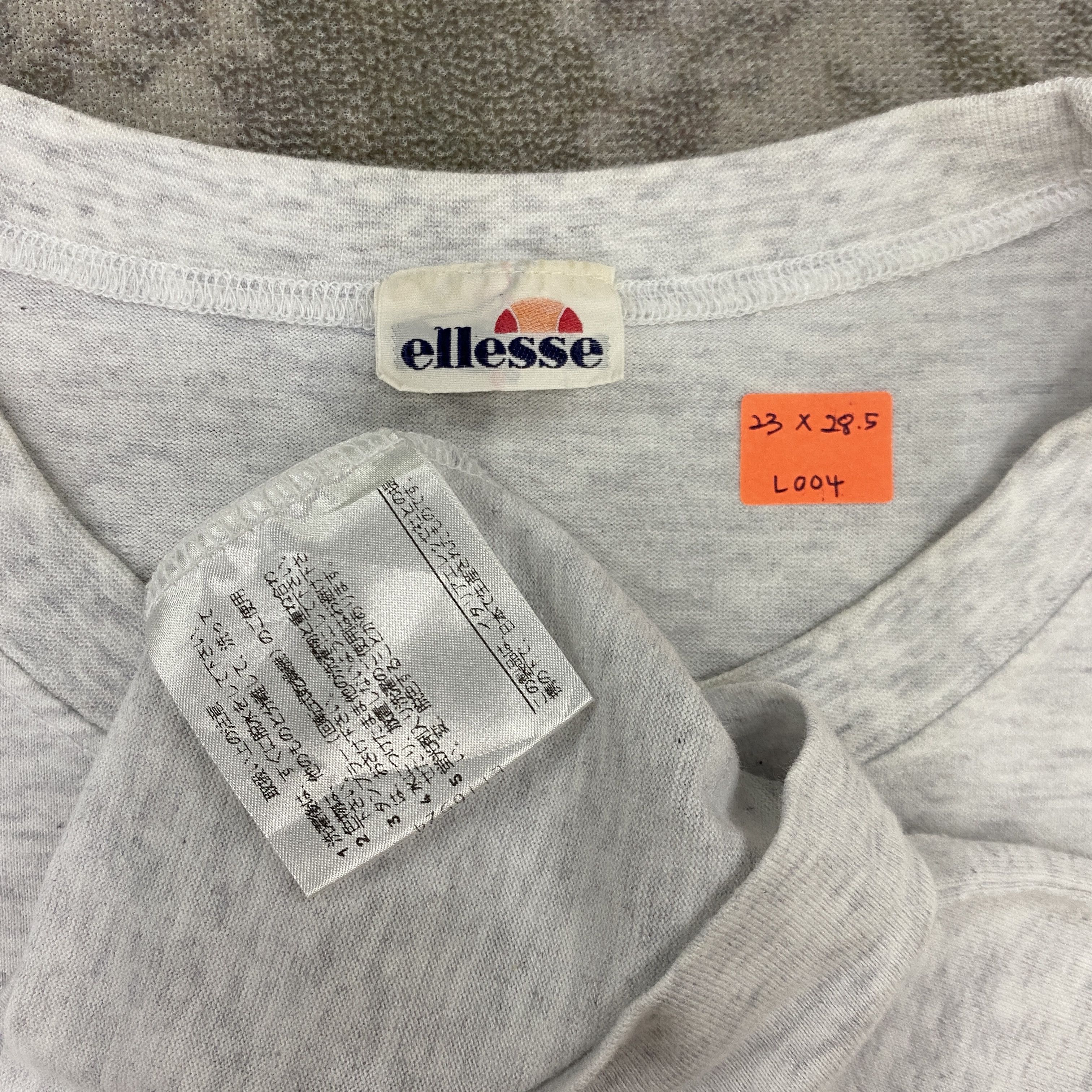 Ellesse Vintage Elesse T-Shirt - L004 Size US L / EU 52-54 / 3 - 5 Thumbnail