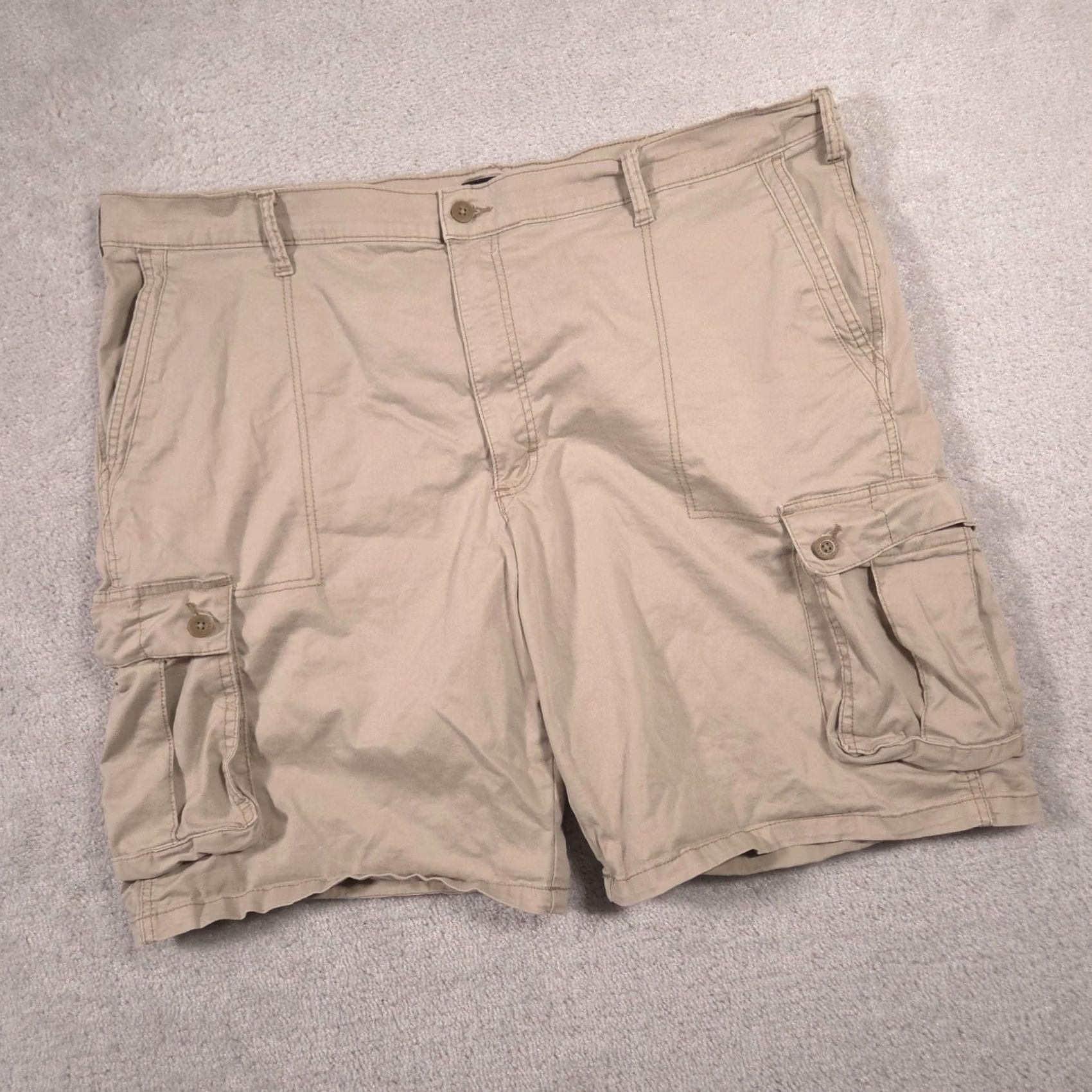 Lee Lee Cargo Shorts Mens 46 Beige Relaxed Fit Stretch Pockets 9 Inseam Size US 30 / EU 46 - 2 Thumbnail