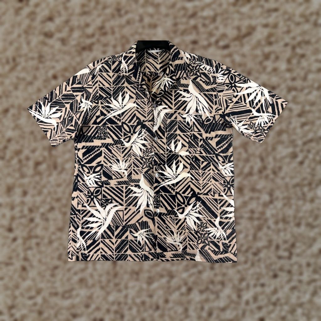 Paradise Nike Shirt L Short Sleeve Beige Floral Bird Of Paradise Button-Up Pocket Hawaiian Men’s Regular Fit Size US L / EU 52-54 / 3 - 1 Thumbnail