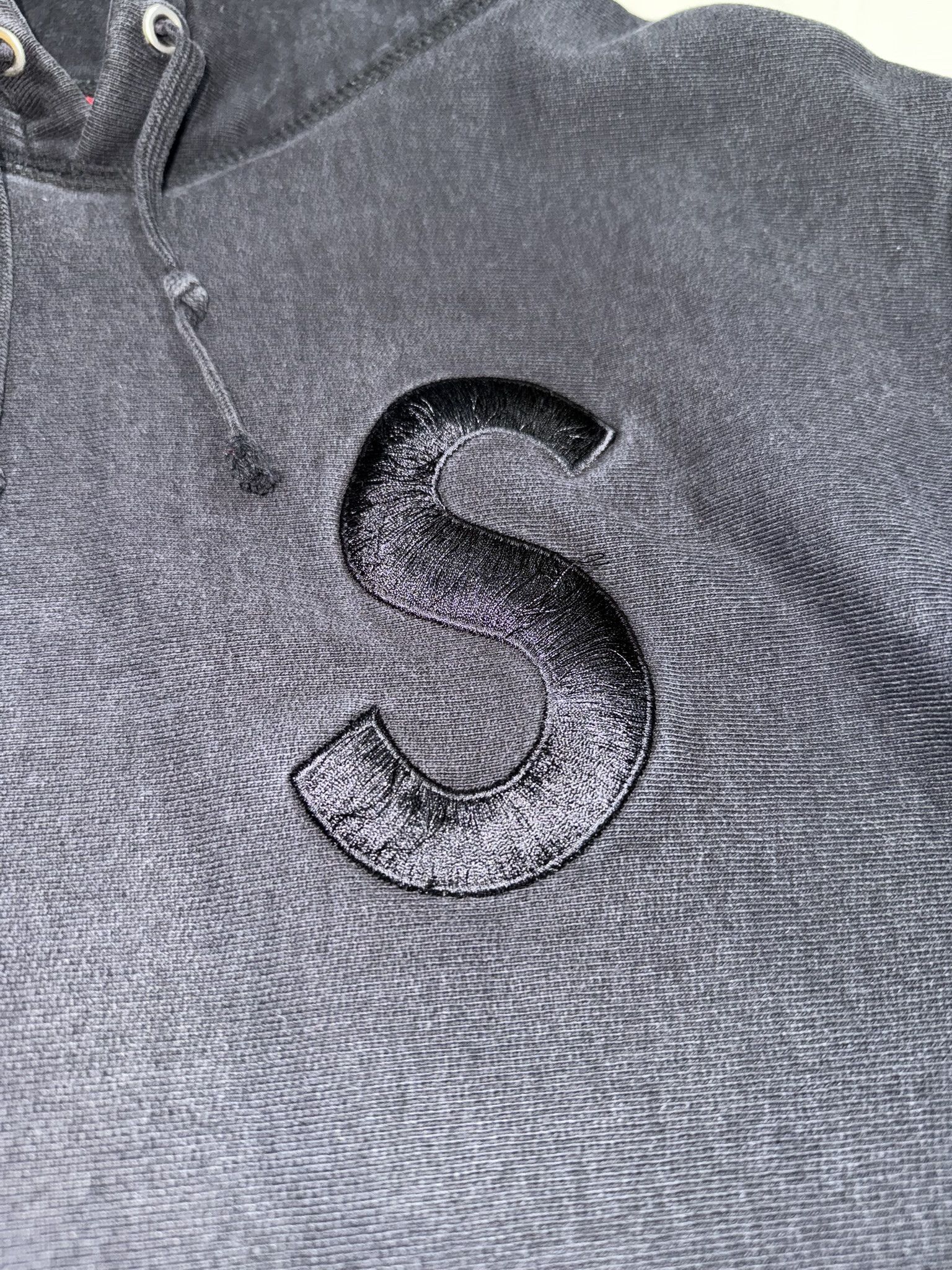 Supreme Tonal S Logo Hoodie Size US S / EU 44-46 / 1 - 3 Thumbnail