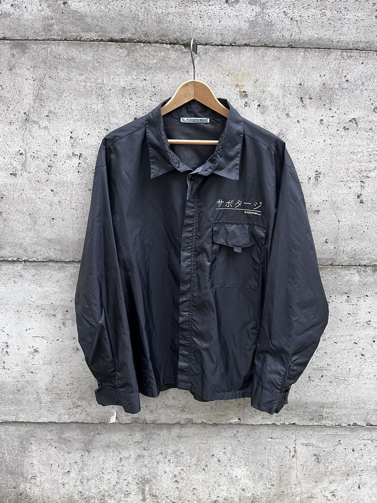 Errolson Hugh 90s Sabotage by Errlson Hugh Japan Rave DJ Waterproof Jacket Size US L / EU 52-54 / 3 - 1 Thumbnail