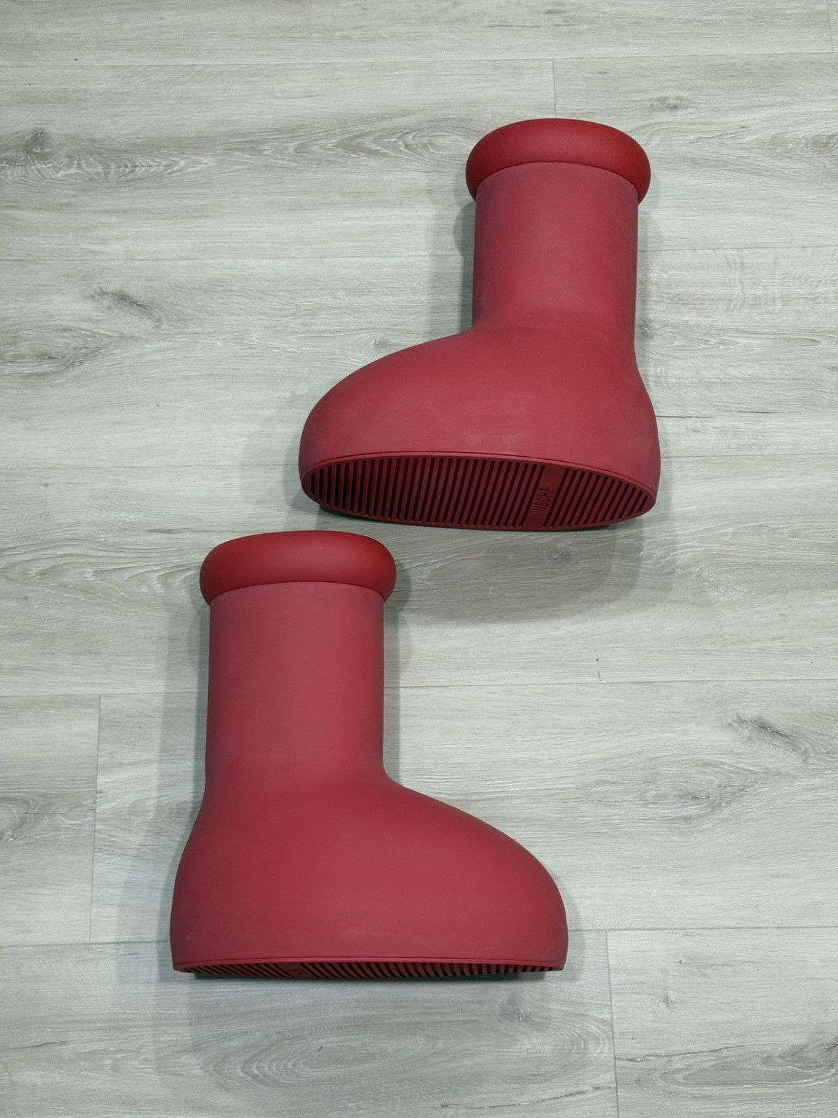 MSCHF MSCHF Big Red Boots “Astro Boots” Size US 12 / EU 45 - 2 Thumbnail
