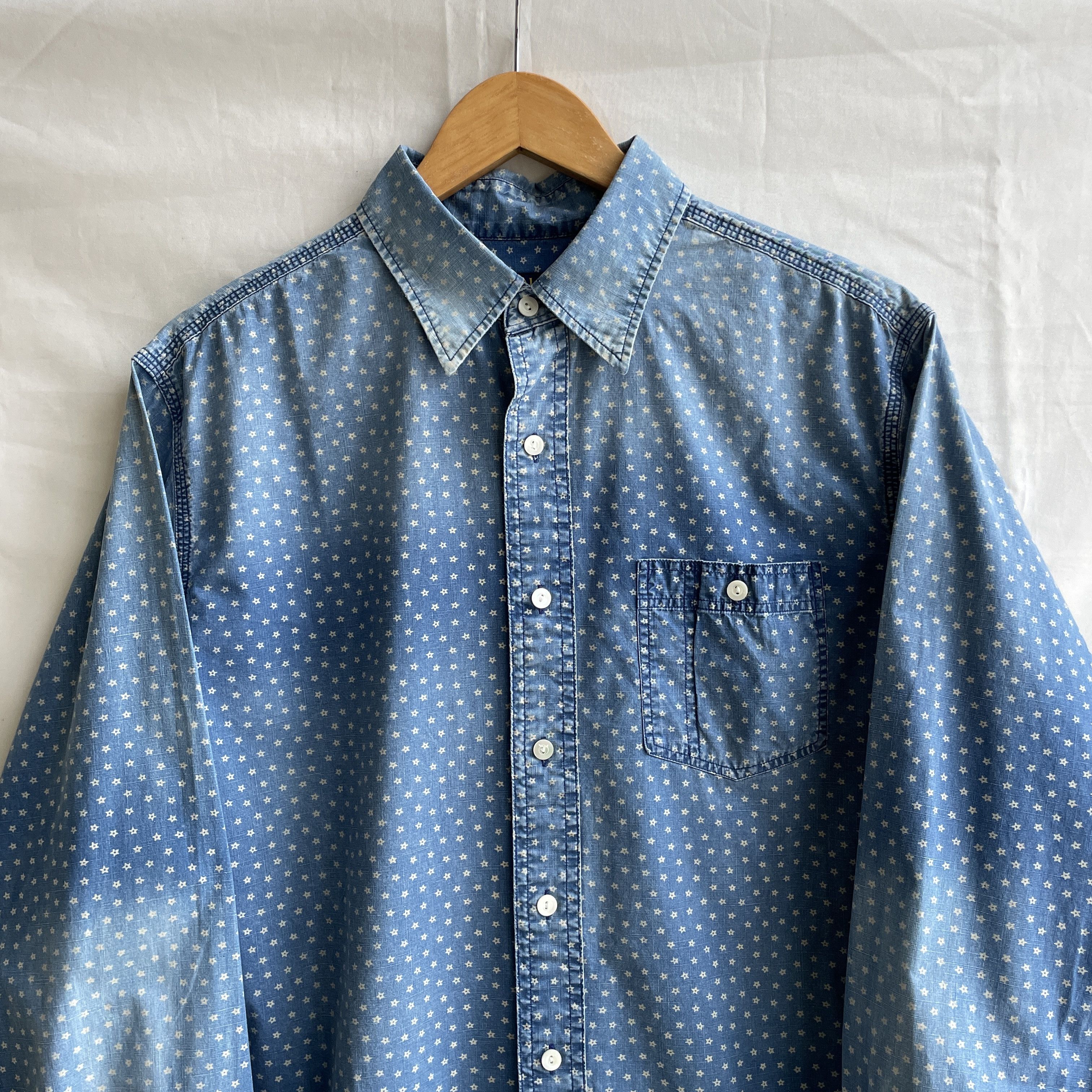 Polo Ralph Lauren Polo Ralph Lauren Indigo Sun Faded Star Pattern Shirt Size L Size US L / EU 52-54 / 3 - 3 Thumbnail