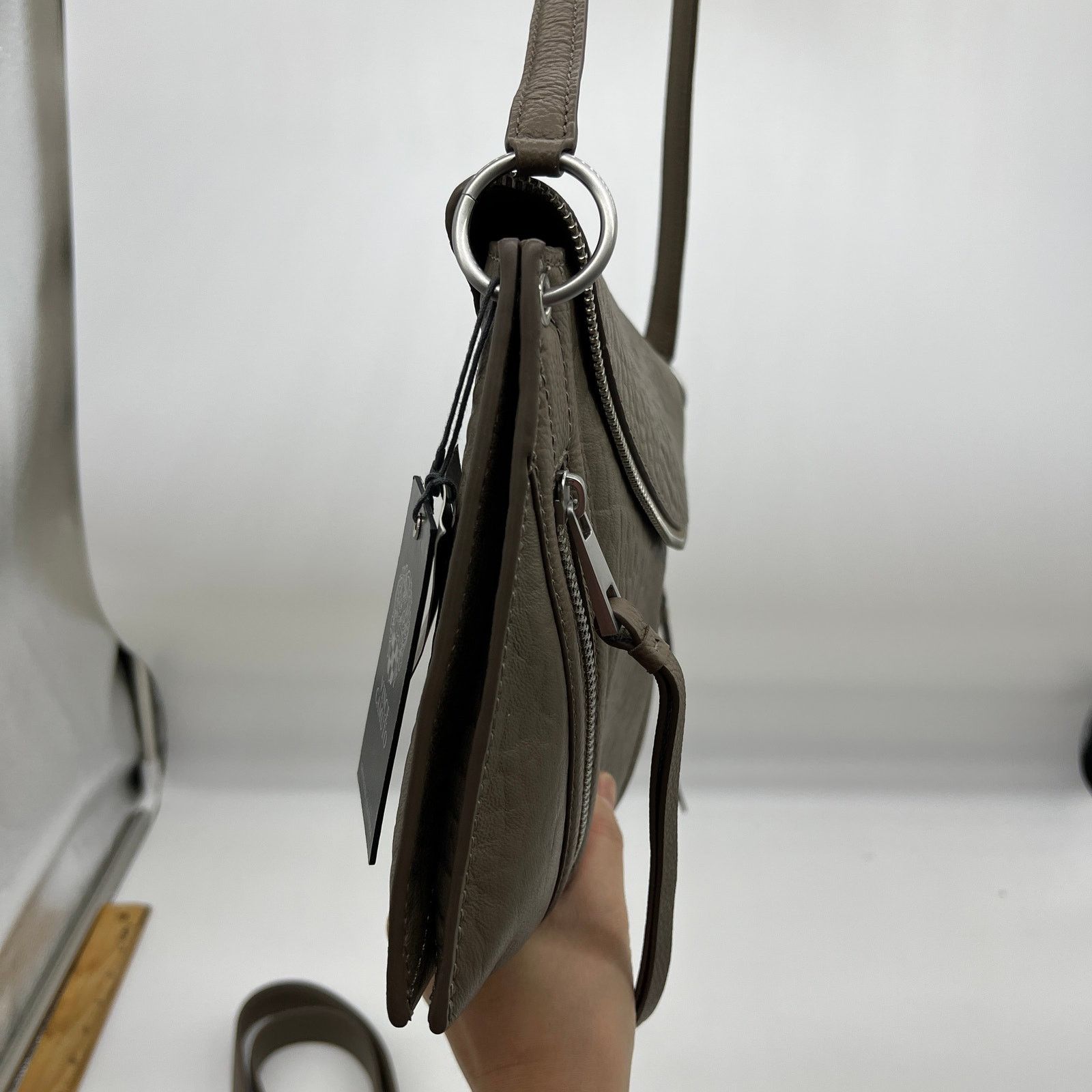 Other Vince Camuto Bubble Lamb Leather Wayhn Crossbody Bags Morel Size ONE SIZE - 12 Thumbnail