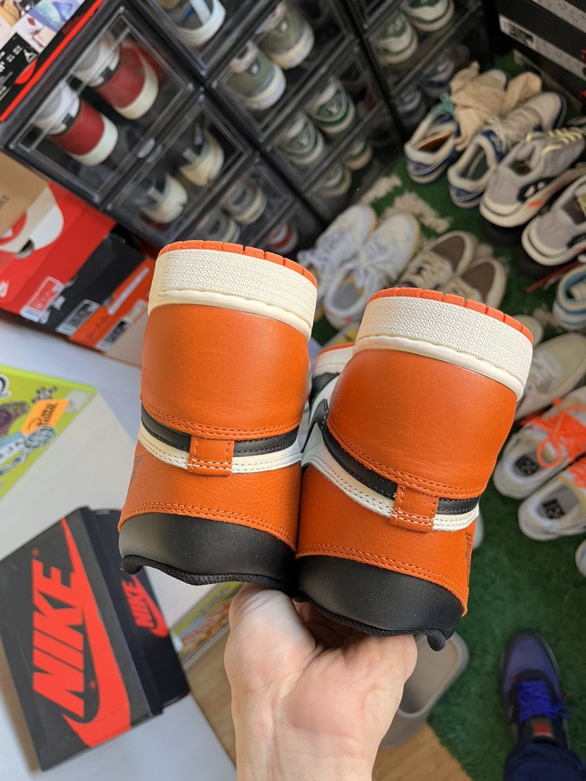 Jordan Brand Jordan 1 High Shattered Backboard 1.0 Size US 10.5 / EU 43-44 - 4 Thumbnail