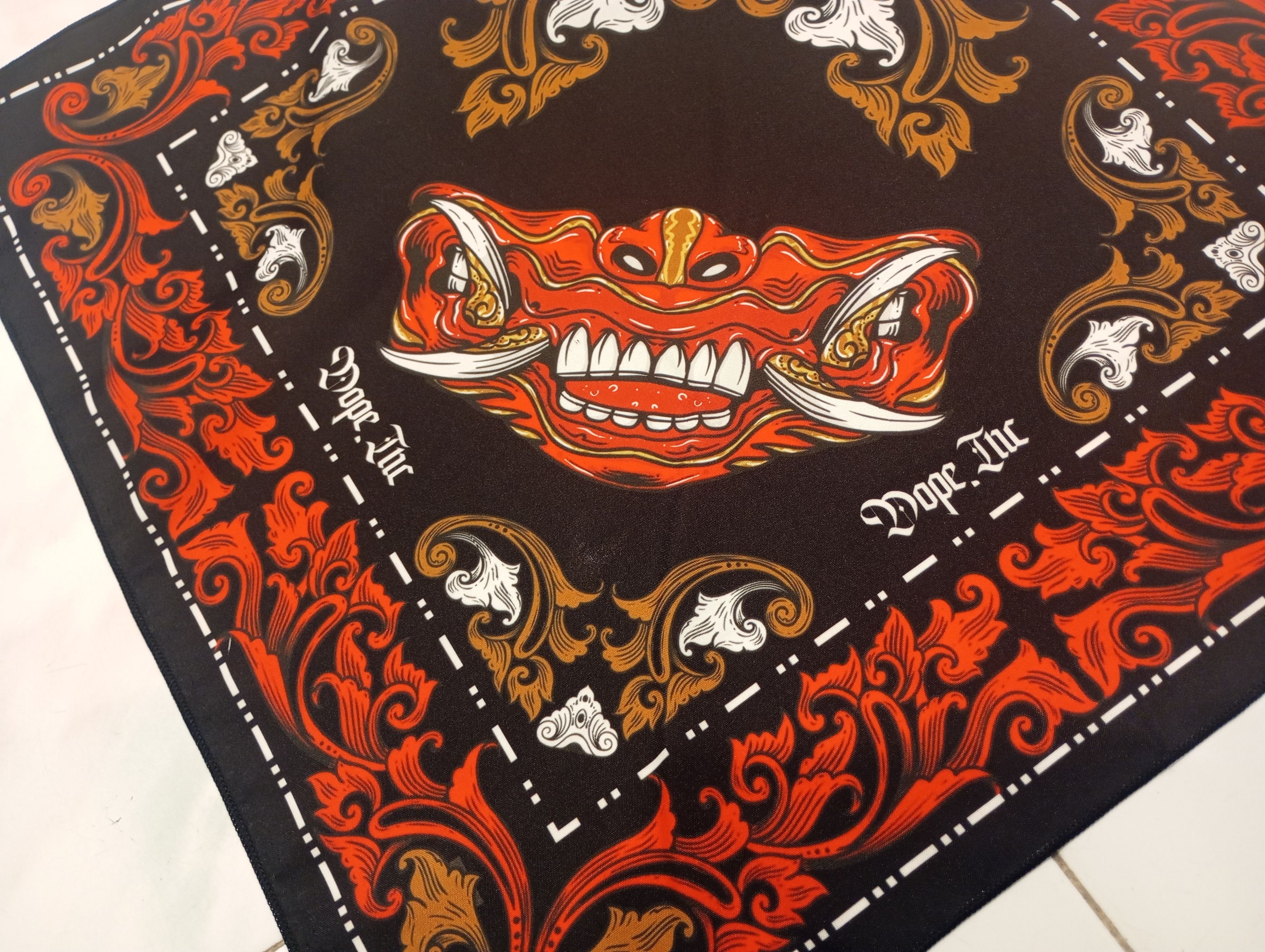 Band Tees Skulls Bandana Handkerchief Size ONE SIZE - 2 Thumbnail