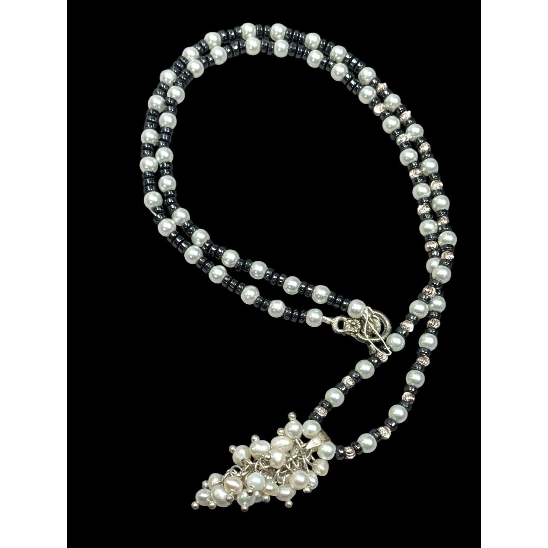 Other Handmade Whimsical Pearl And Glass Beaded Cluster Pendant Ne Size ONE SIZE - 1 Thumbnail
