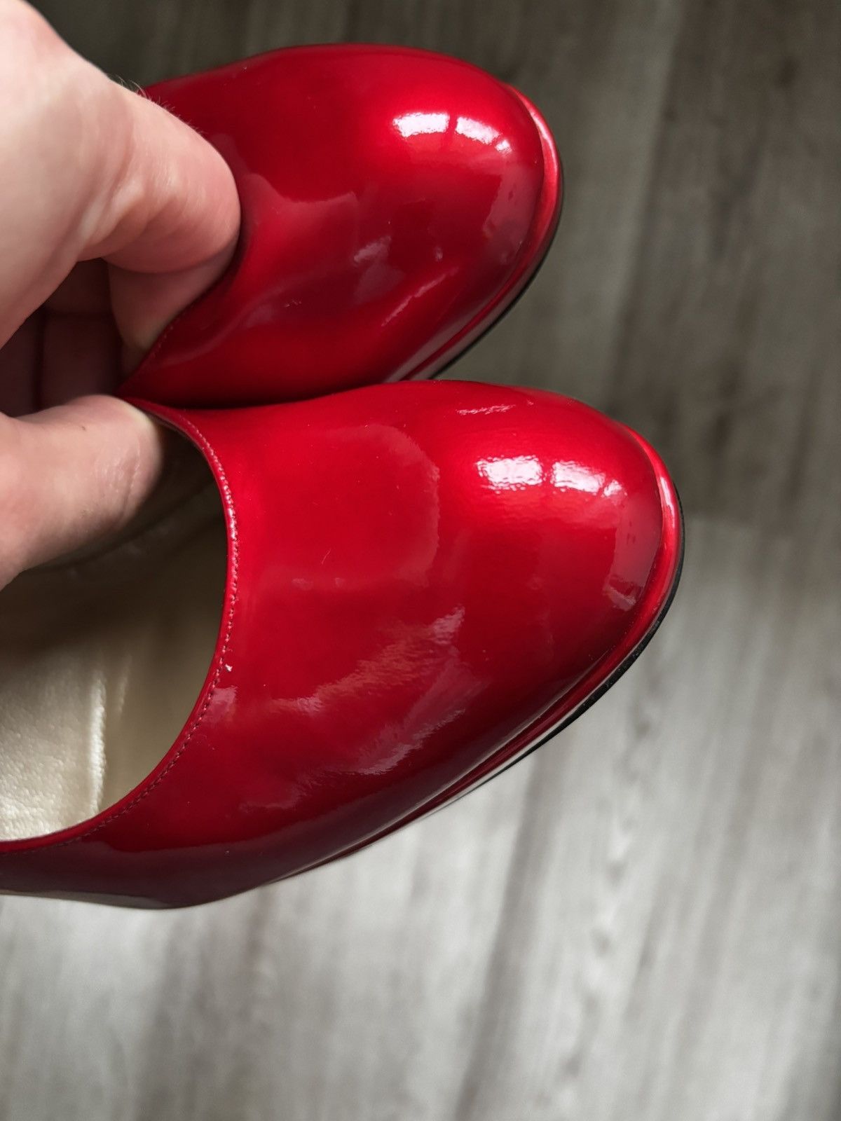 Stuart Weitzman Stuart Weitzman Red Patent Leather Platform Heels Minor Flaw Size US 9 / IT 39 - 4 Thumbnail