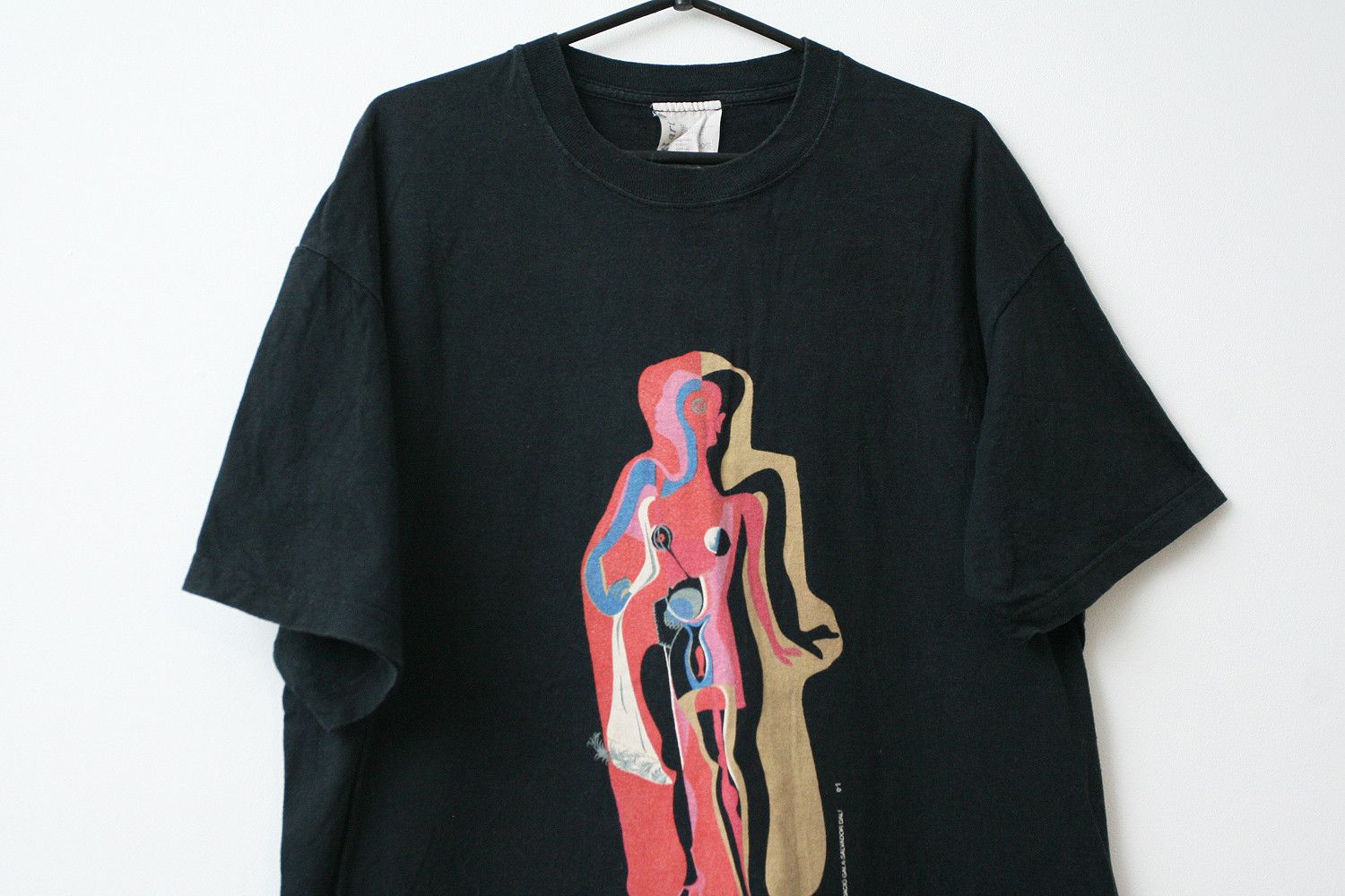 Vintage Vintage 01 Salvador Dali Barcelona Mannequin Art Tee T Shirt Size US XL / EU 56 / 4 - 2 Thumbnail