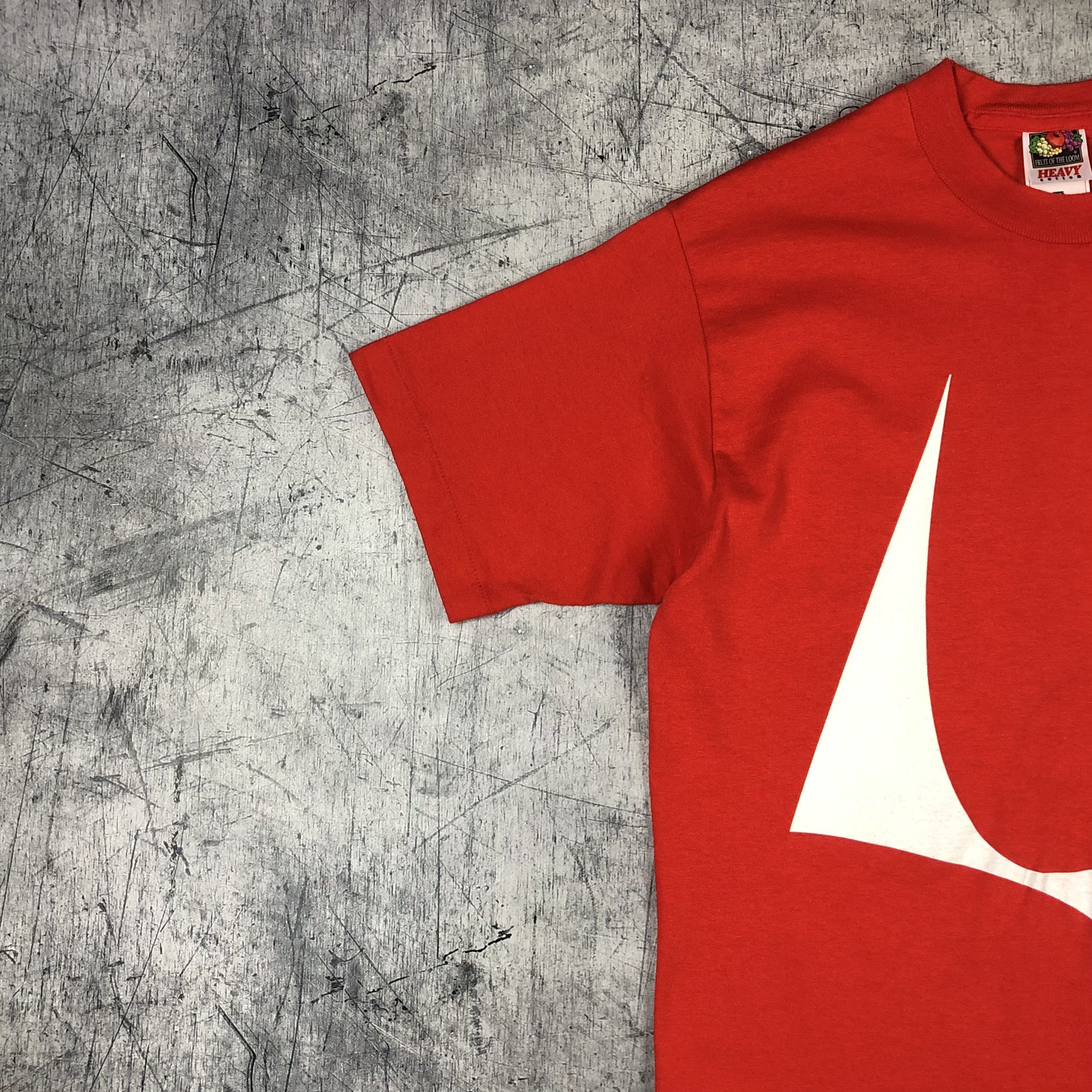 Vintage 90s Herman Miller USA Single Stitch Tee Size US M / EU 48-50 / 2 - 10 Thumbnail