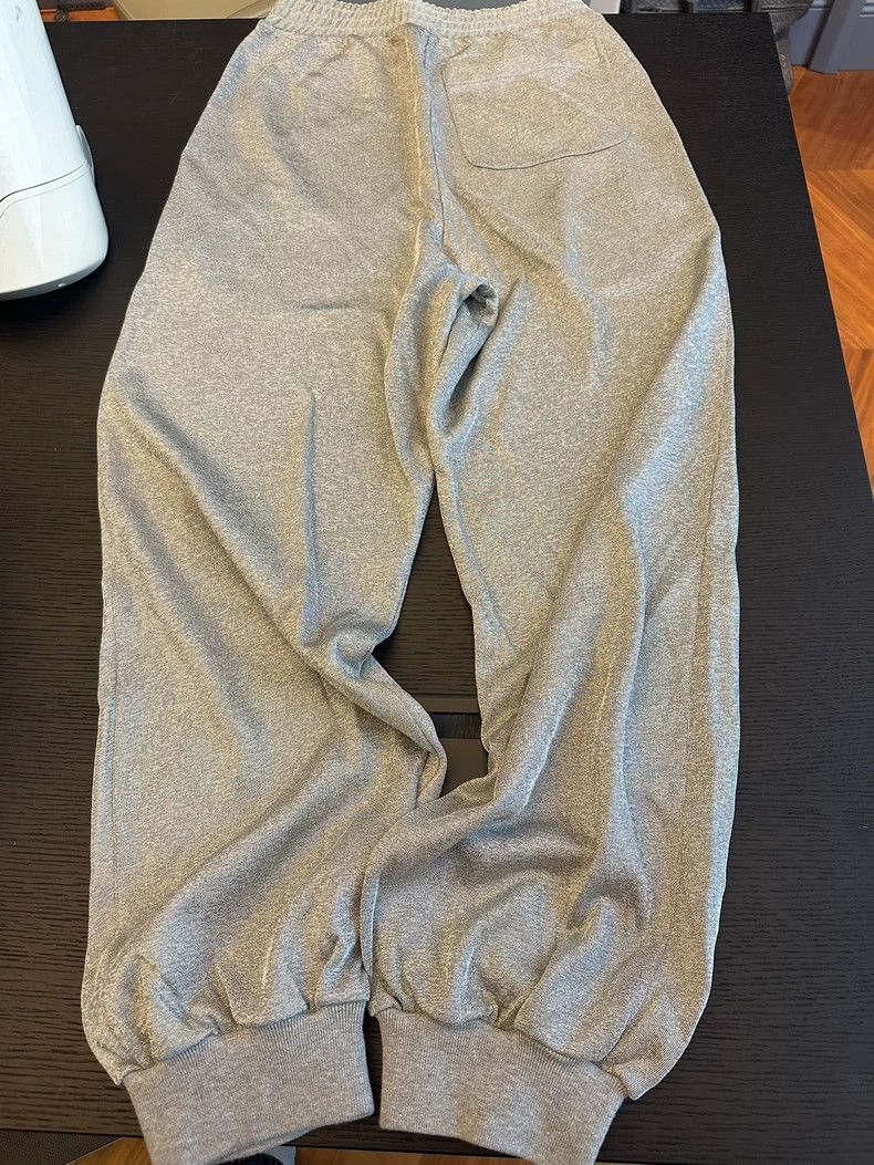 Loewe Loewe size xs Gray-silver shimmering sweatpants Size 25" / US 0 / IT 36 - 6 Thumbnail