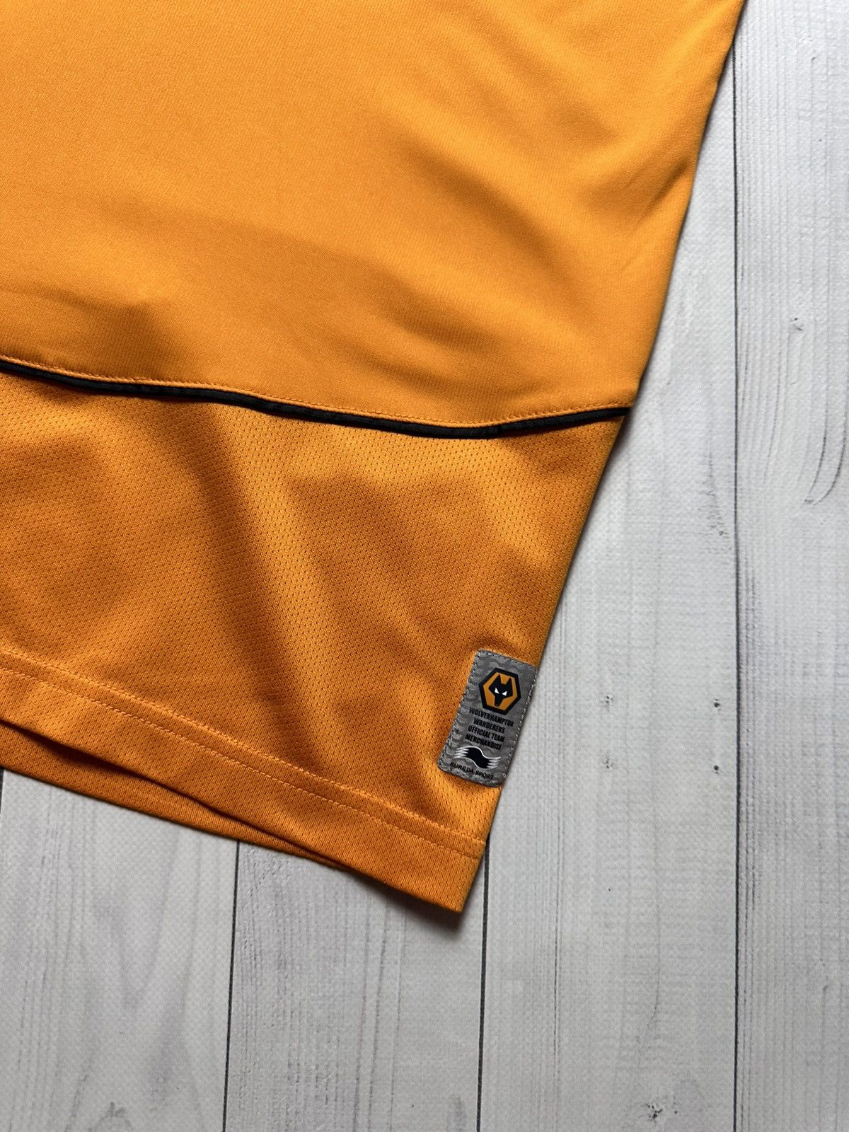 Vintage Vintage Wolves soccer jersey Wolverhampton soccer jersey L Size US L / EU 52-54 / 3 - 3 Thumbnail