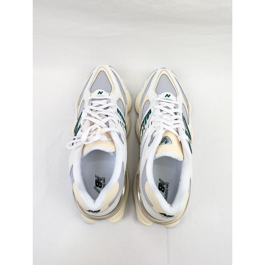 New Balance o1rshd1 Low-Top Sneakers in Off White Size US 10 / EU 43 - 20 Thumbnail