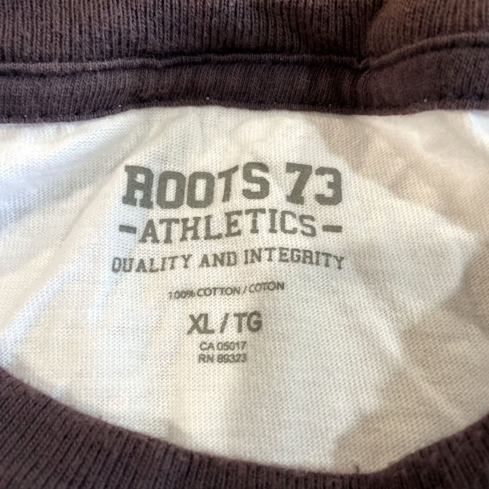 Roots VINTAGE Roots T-Shirt XL White Crew Neck Long Sleeve Y2K 2000s 80s 90s Cartoon Guitar Logo Patch Vintage Unisex Adults sizes Regular Graphic Print Size US XL / EU 56 / 4 - 3 Thumbnail