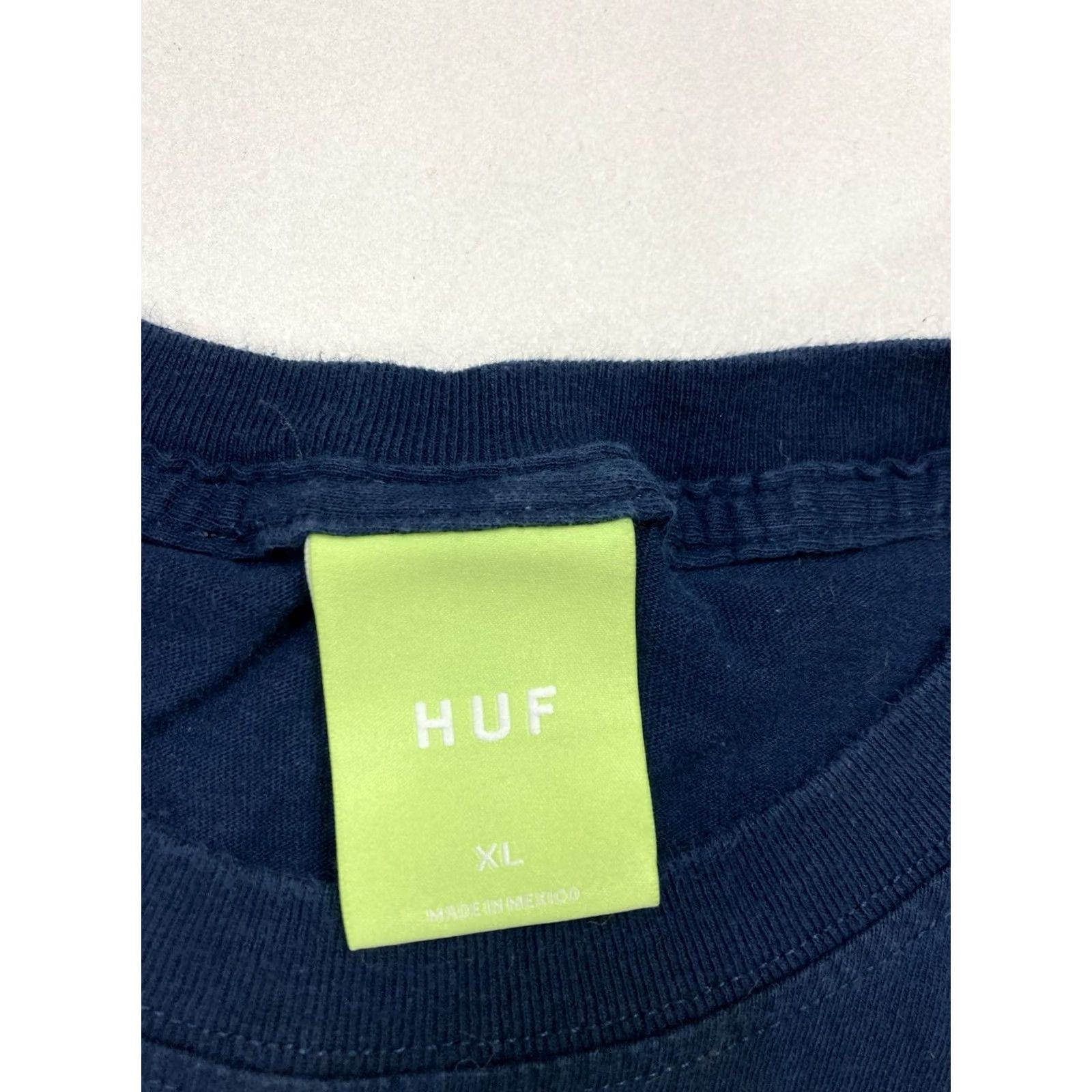 Huf HUF New York City Apple Graphic T-shirt Men XL Blue Short Sleeve Size US XL / EU 56 / 4 - 5 Thumbnail