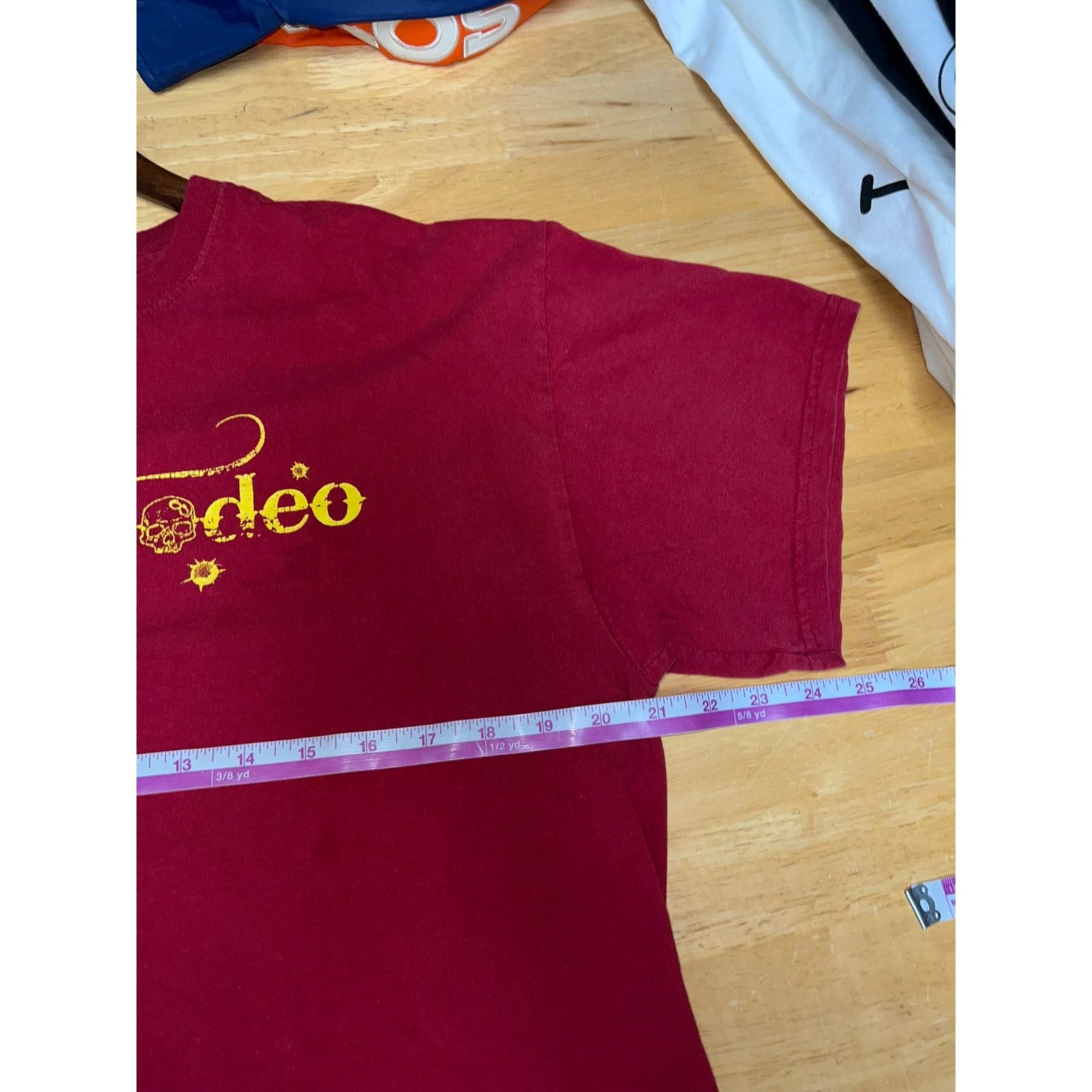 Gildan Dyslexic Rodeo Shirt Band Concert Tour Tee Stained Stain L Size US L / EU 52-54 / 3 - 9 Thumbnail