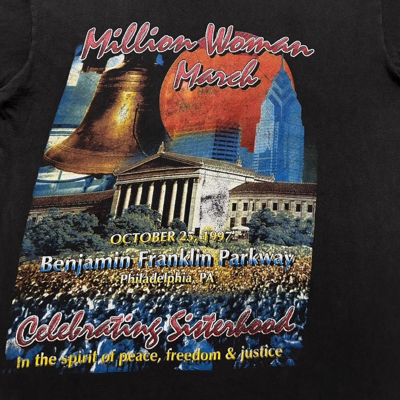 Band Tees × Hanes × Vintage Vintage Million Woman March Rap T-Shirt Size US XL / EU 56 / 4 - 4 Thumbnail