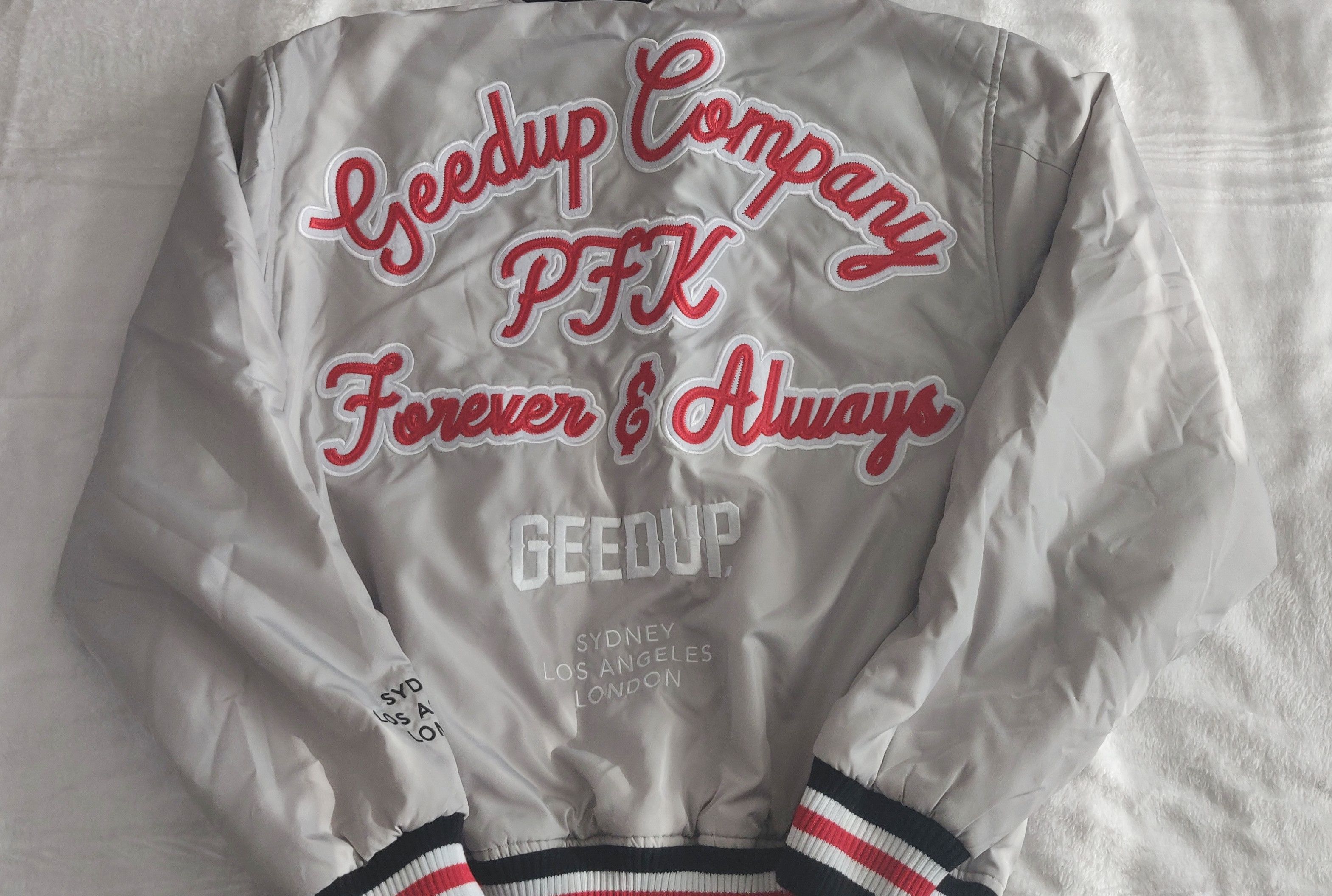 Other Geedup Company Varsity Grey/Red XL Size US XL / EU 56 / 4 - 3 Thumbnail