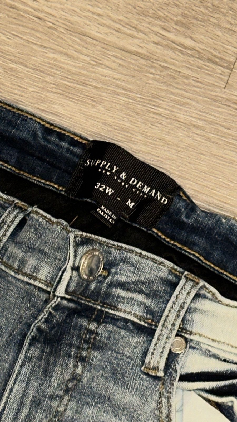 Supply & Demand Supply & Demand Ripped Jeans Size US 32 / EU 48 - 2 Thumbnail