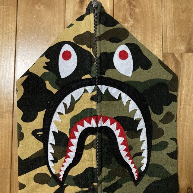 Bape BAPE 1st camo shark full zip hoodie a bathing ape Size US L / EU 52-54 / 3 - 3 Thumbnail