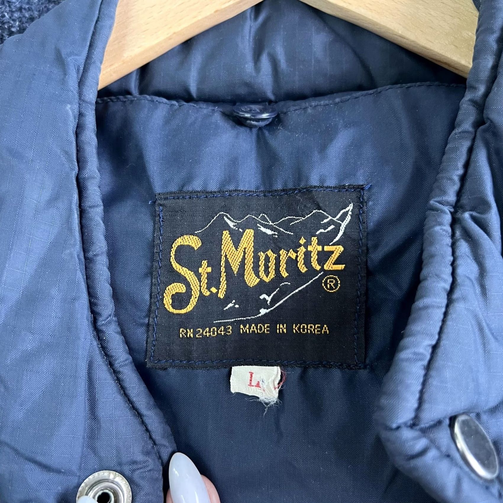 Vintage St Moritz Jacket Mens L Blue Quilted Puffer Full Zip Insulated Collared Nylon Jacket Regular Size L Blue Casual Winter Fall Mens Size US L / EU 52-54 / 3 - 5 Thumbnail